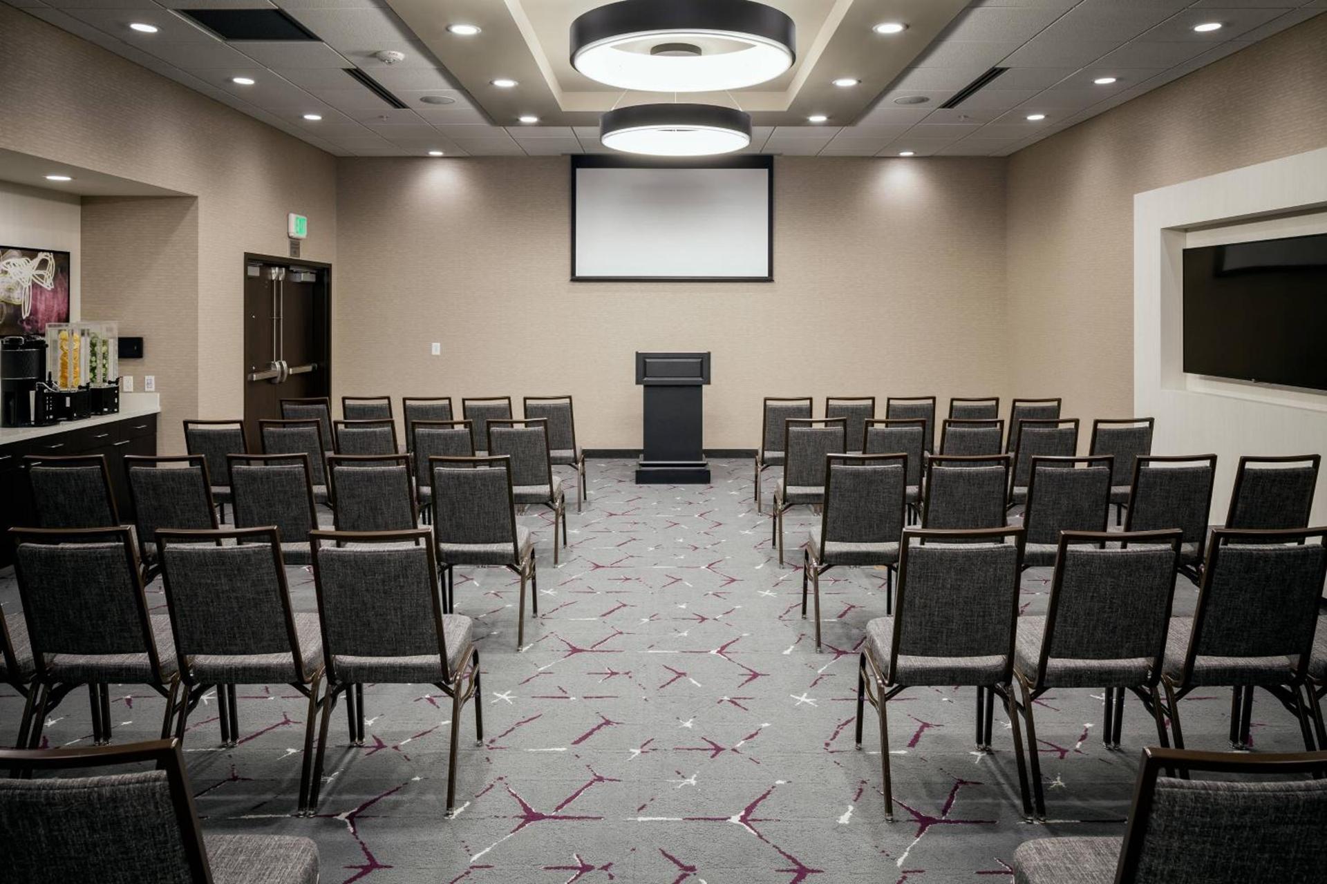 Courtyard by Marriott Corvallis photo 42
