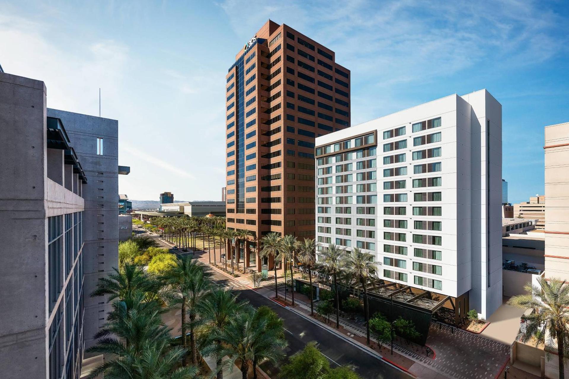 AC Hotel by Marriott Phoenix Downtown photo 2