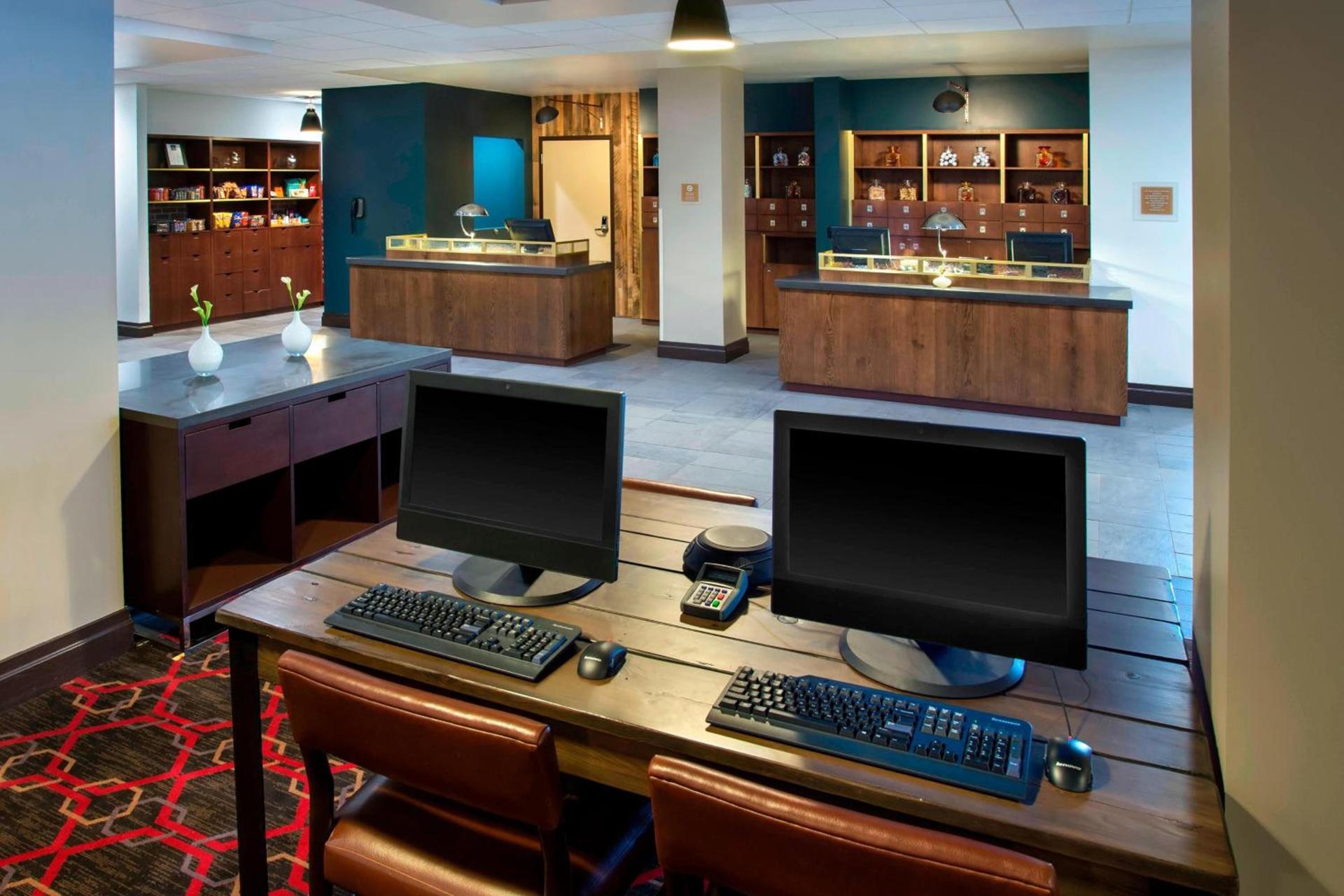 Four Points by Sheraton Charleston photo 11