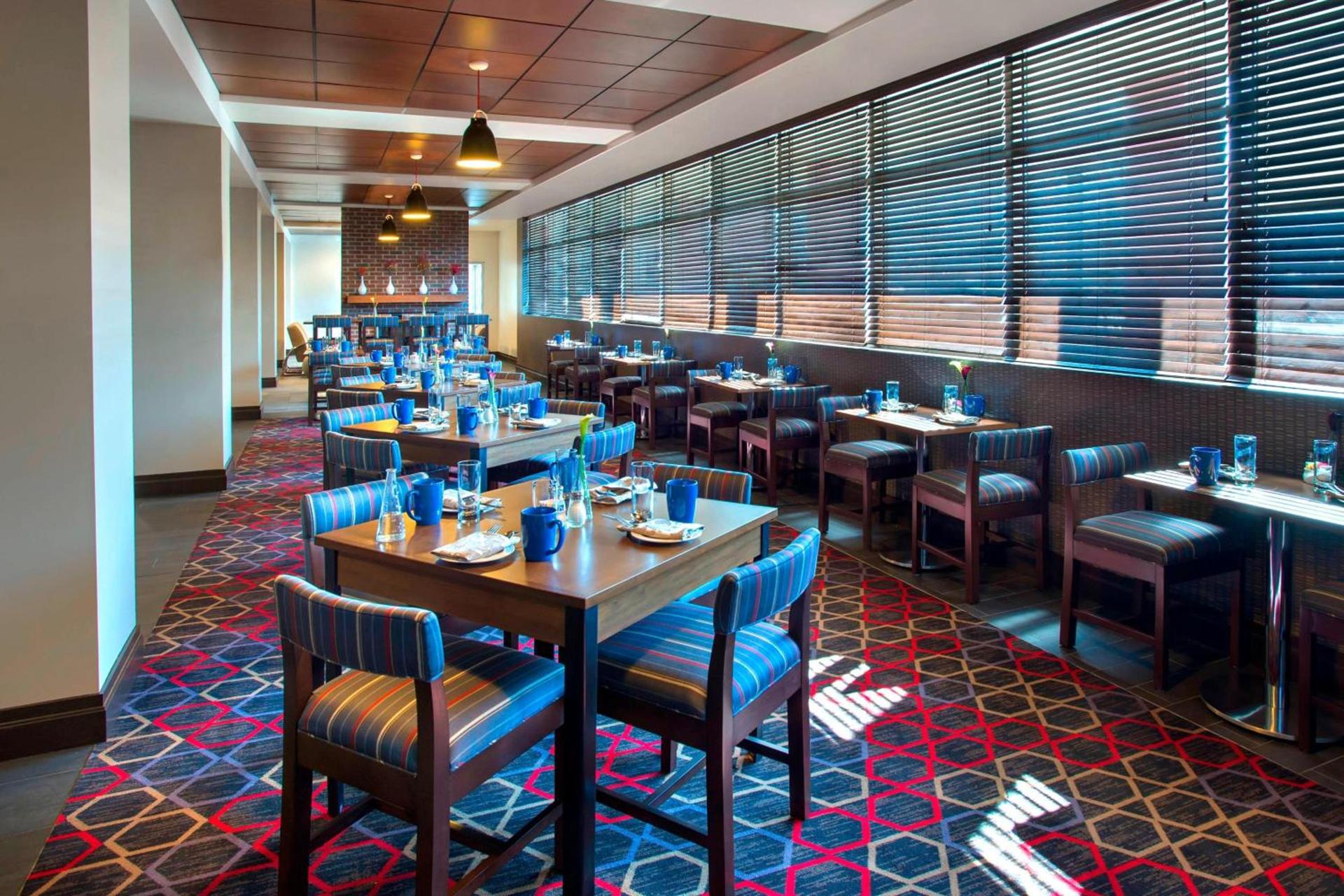 Four Points by Sheraton Charleston photo 13