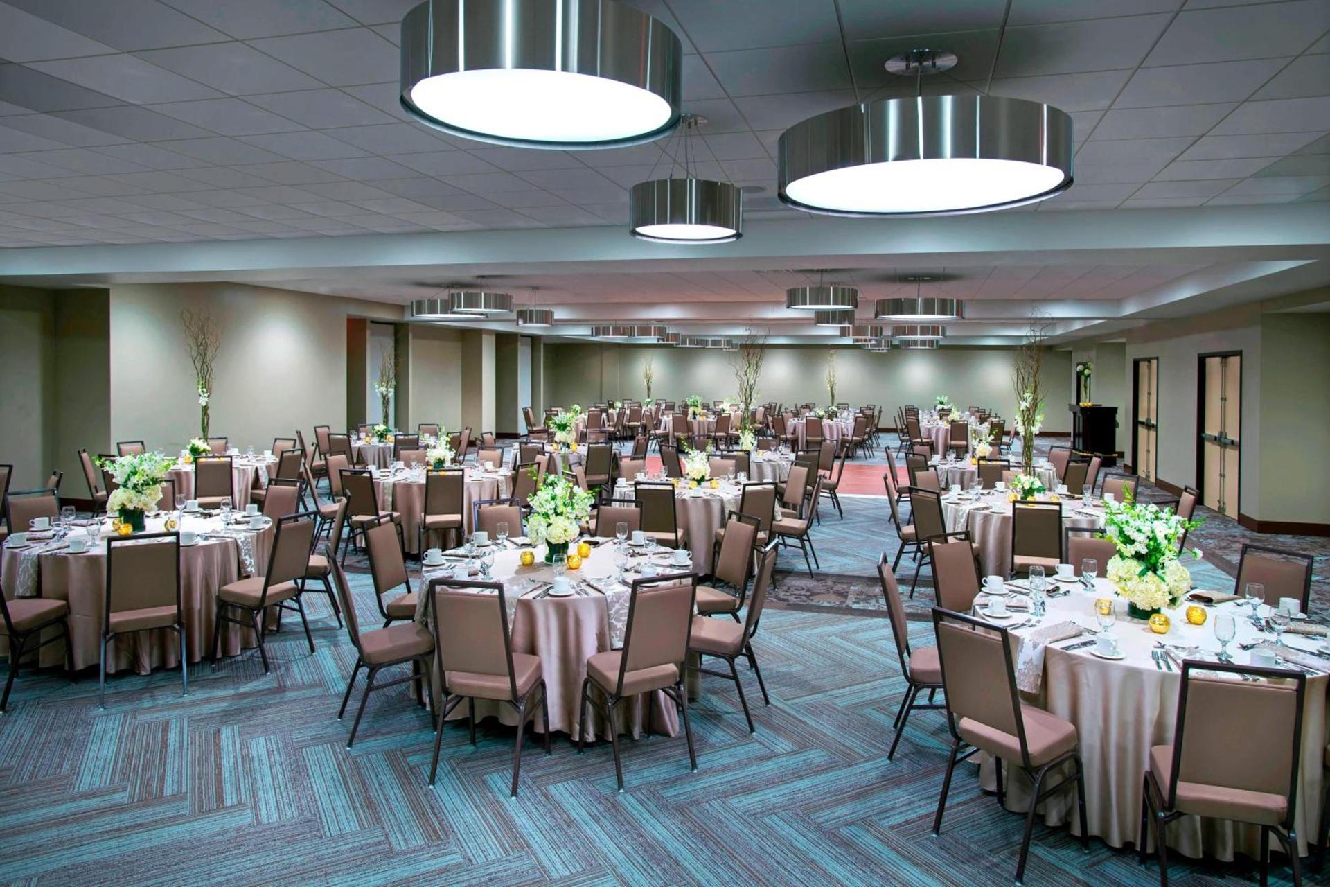 Four Points by Sheraton Charleston photo 17