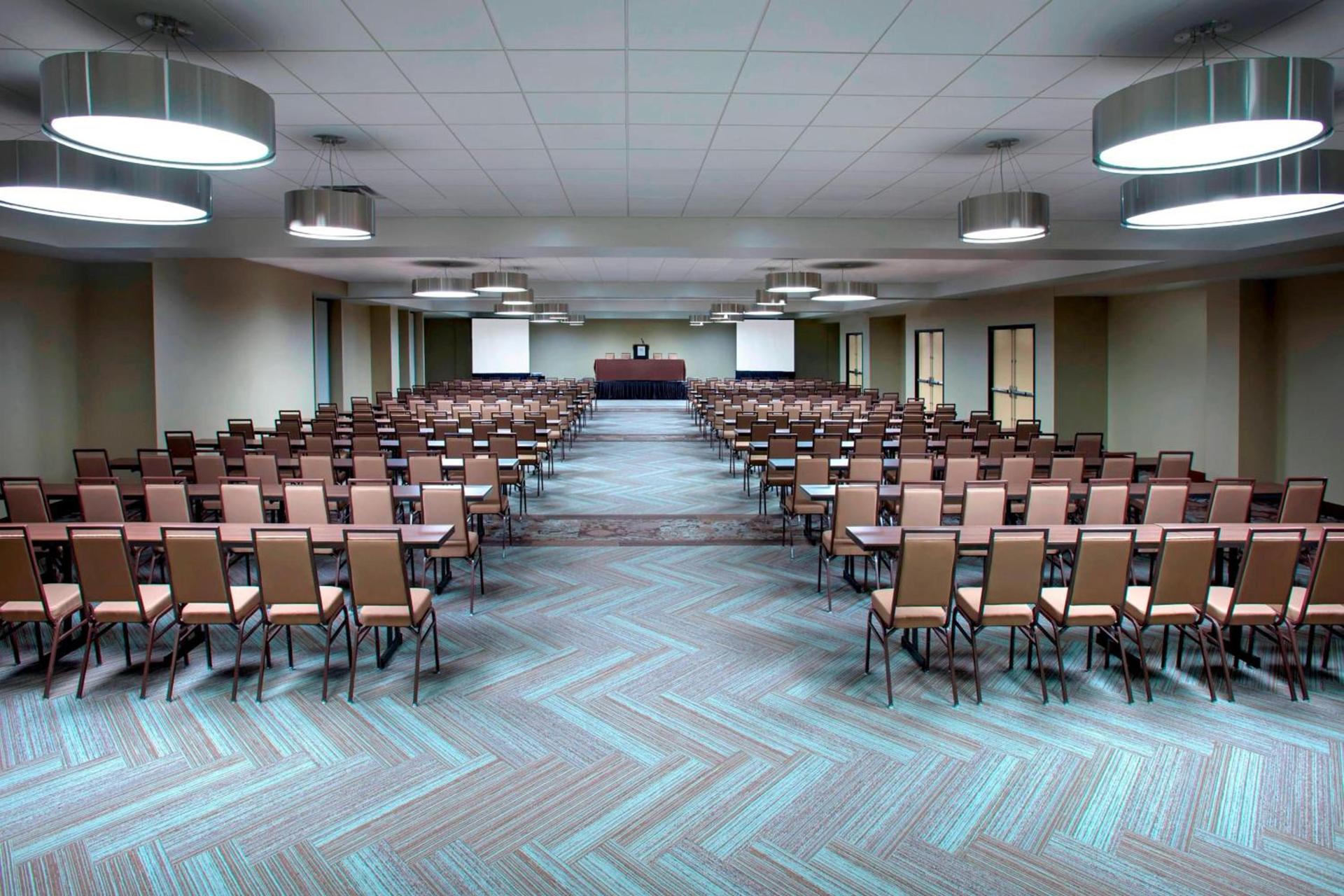 Four Points by Sheraton Charleston photo 18