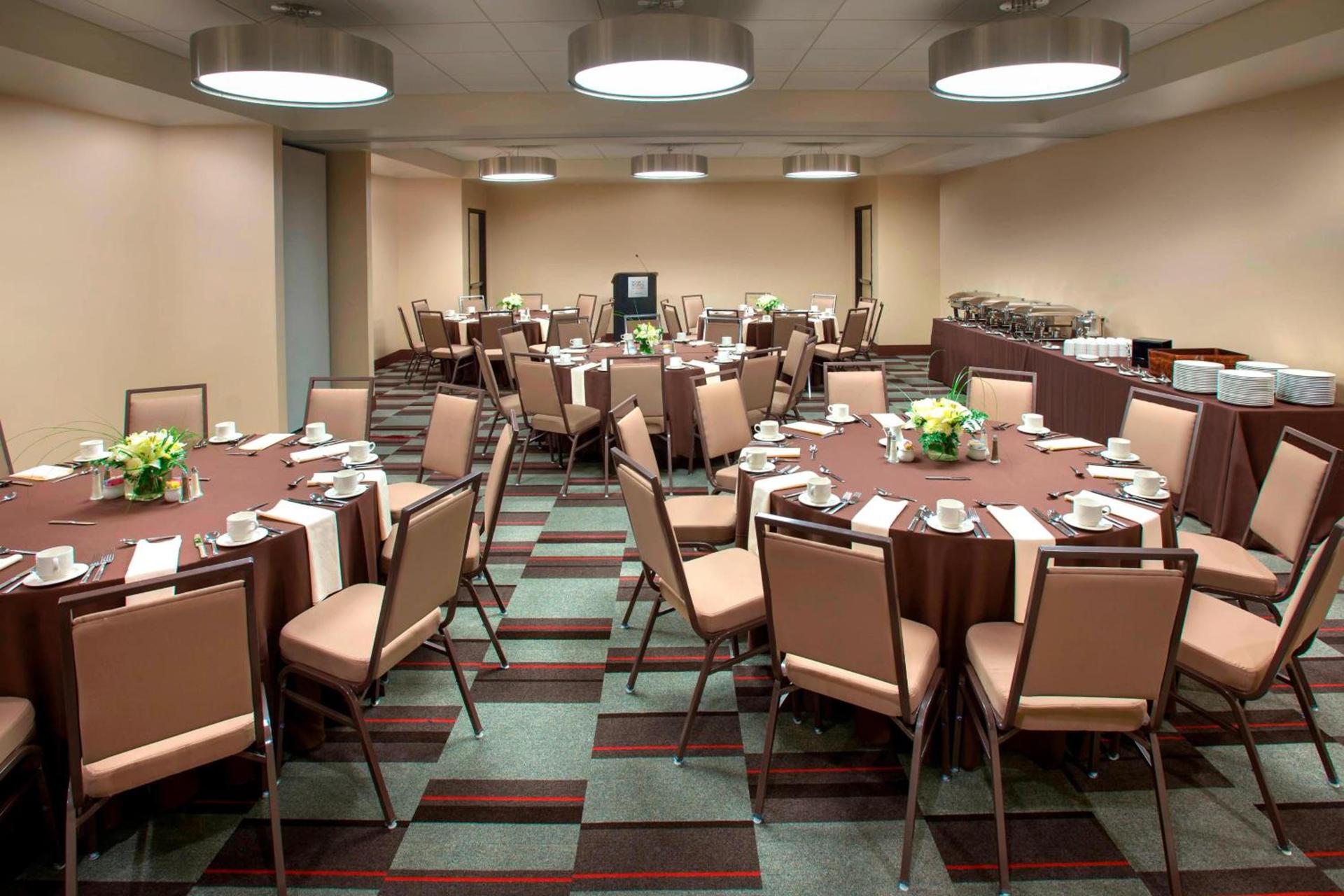 Four Points by Sheraton Charleston photo 19