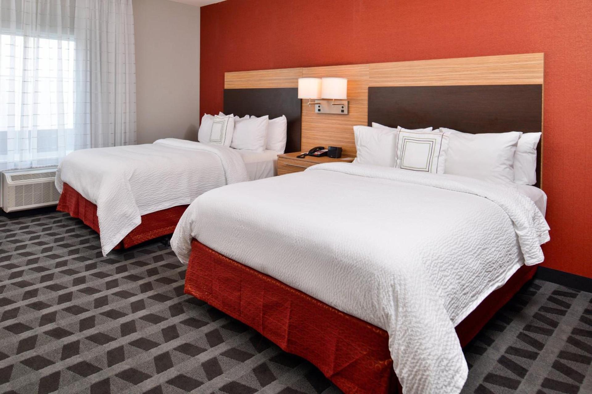 TownePlace Suites by Marriott Laplace photo 7