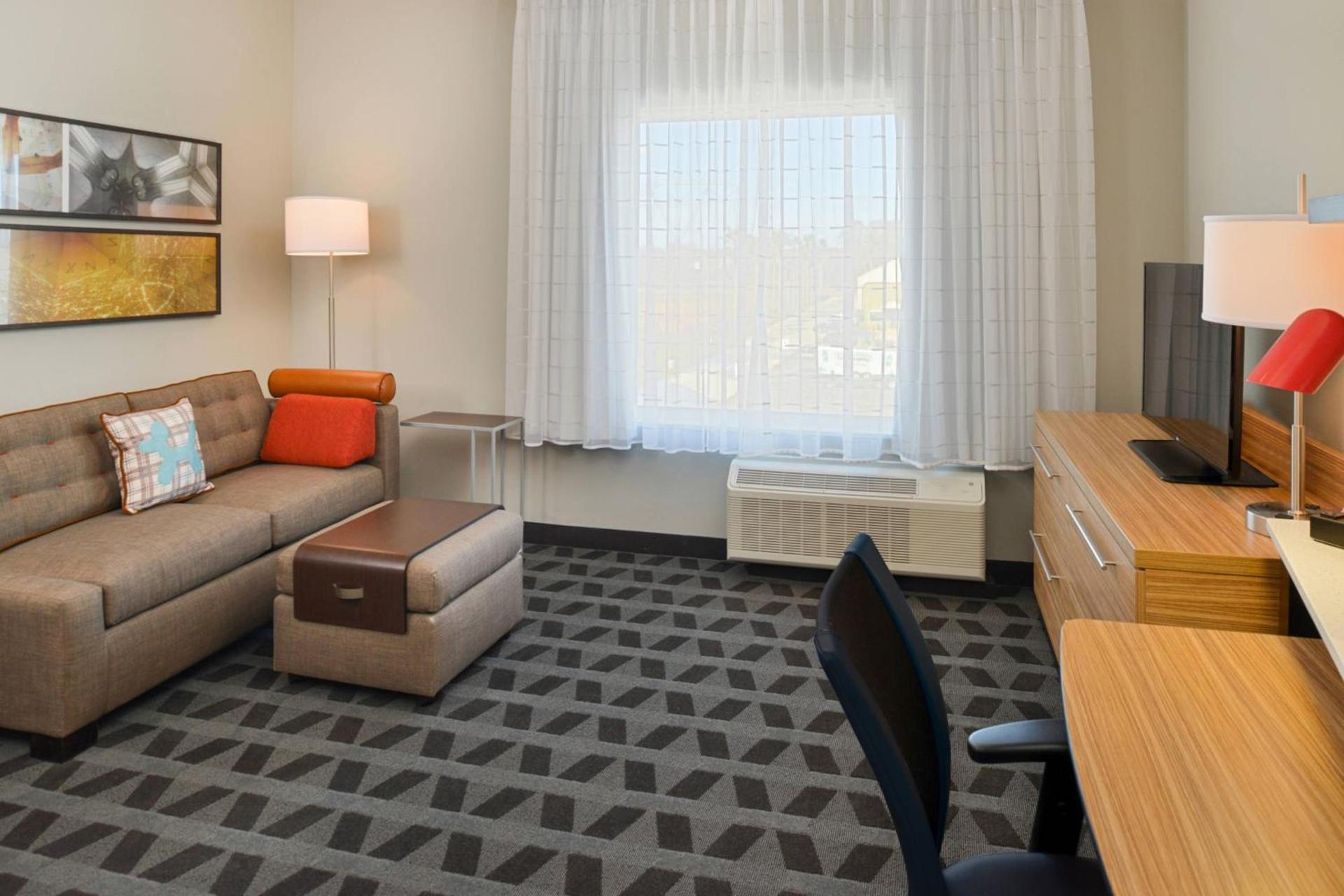 TownePlace Suites by Marriott Laplace photo 12