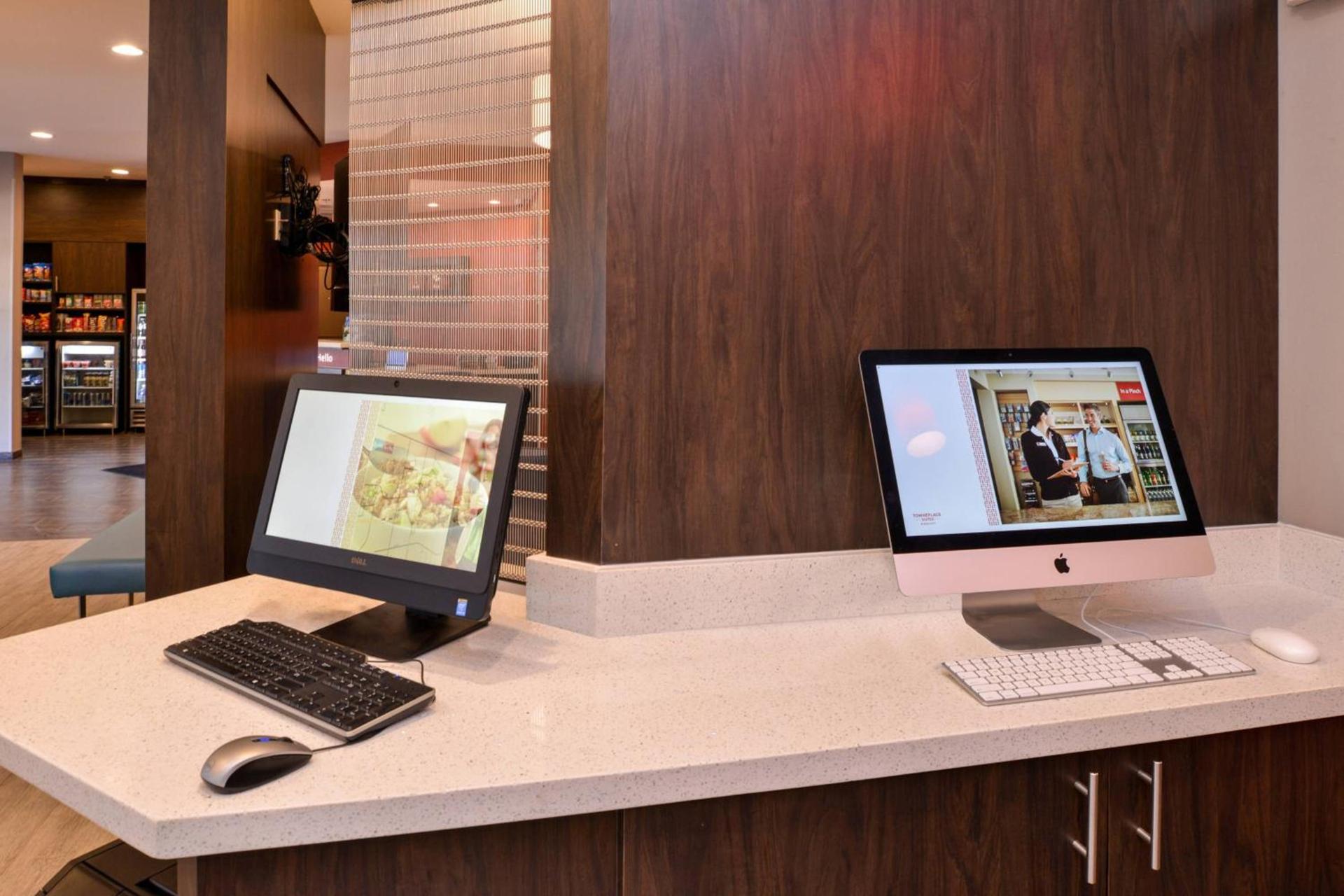 TownePlace Suites by Marriott Laplace photo 17
