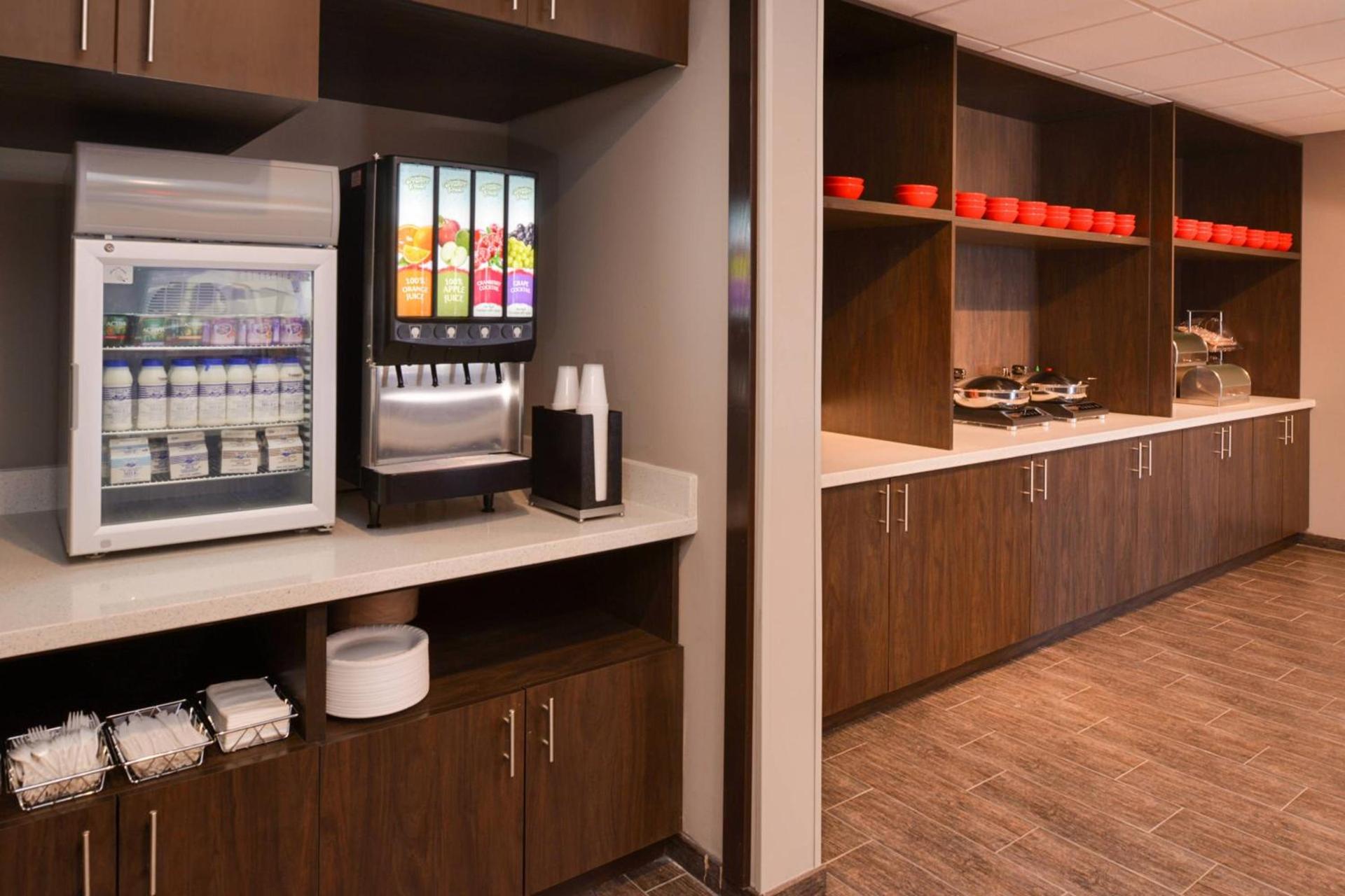 TownePlace Suites by Marriott Laplace photo 26