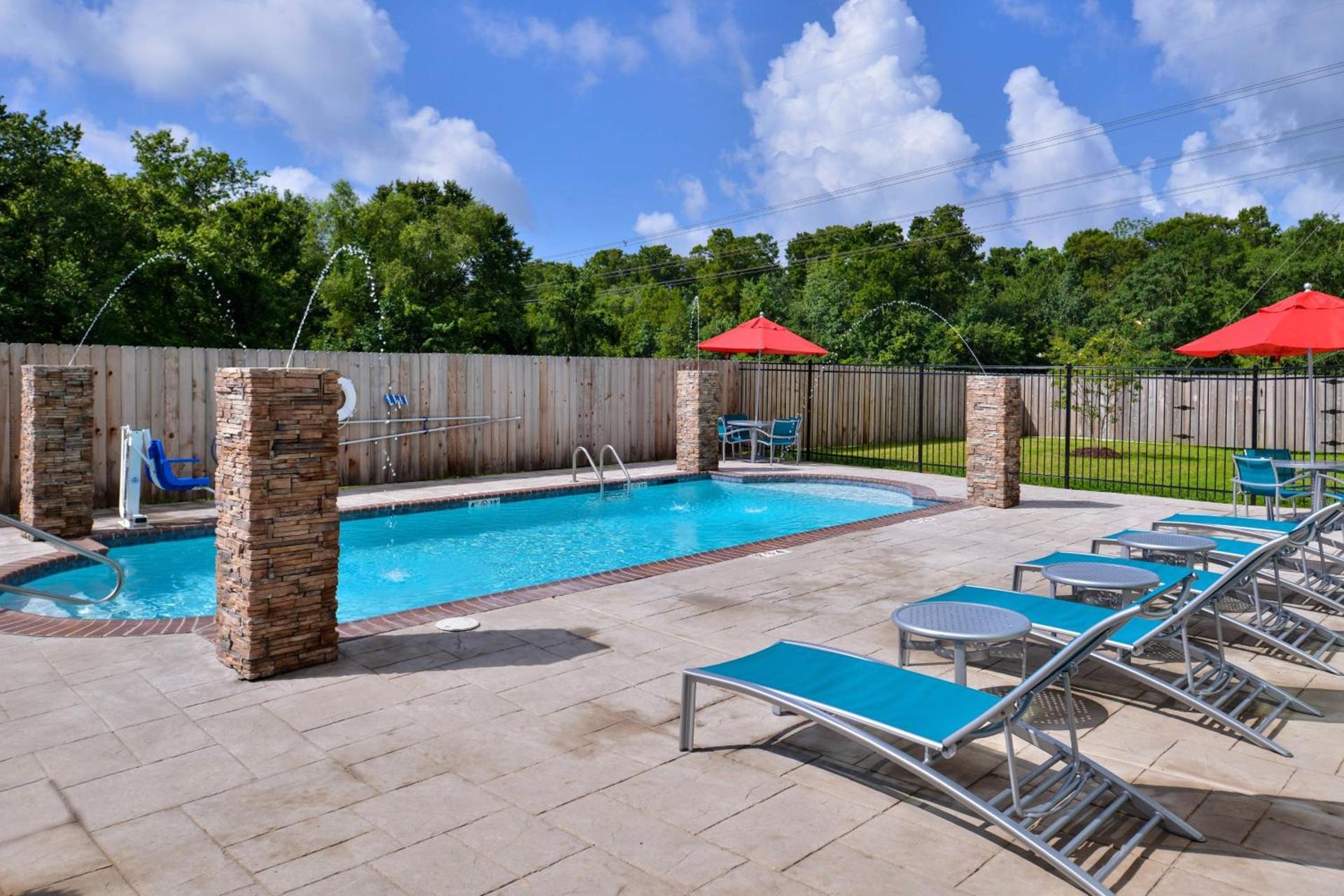 TownePlace Suites by Marriott Laplace photo 27