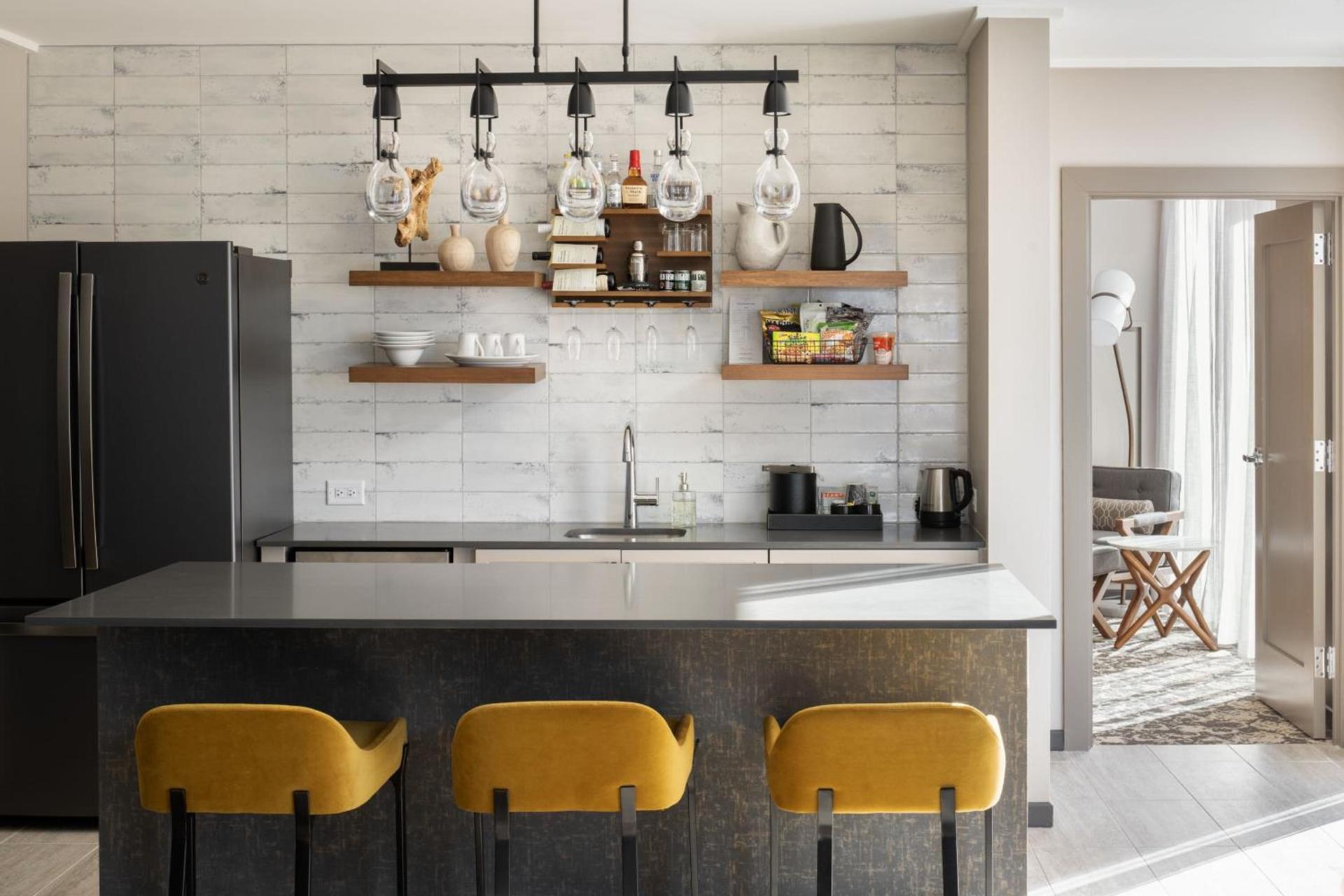 Epicurean Atlanta, Autograph Collection photo 51