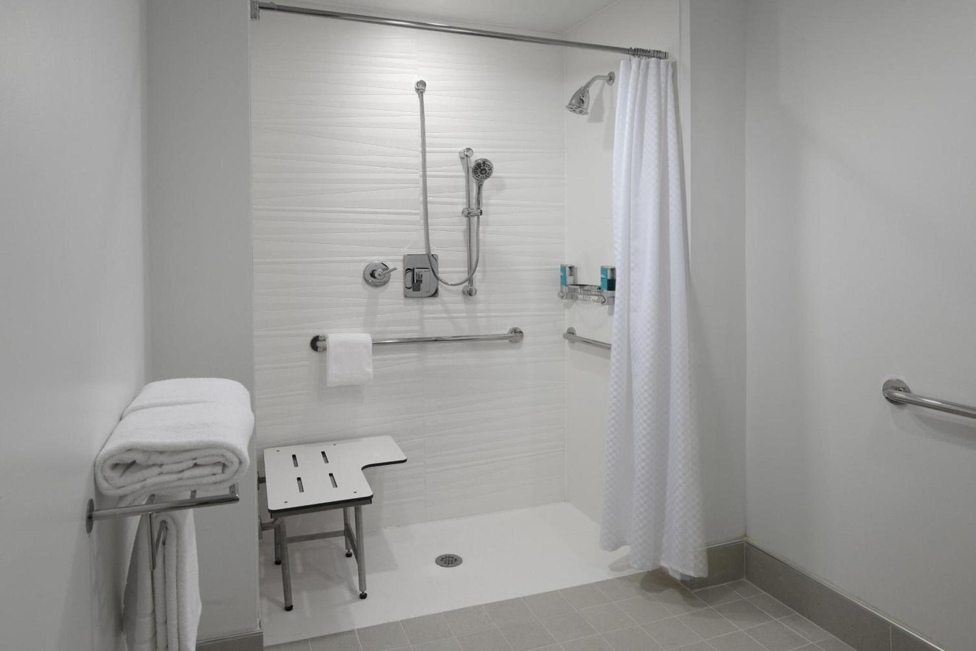 Aloft by Marriott Austin Round Rock photo 21