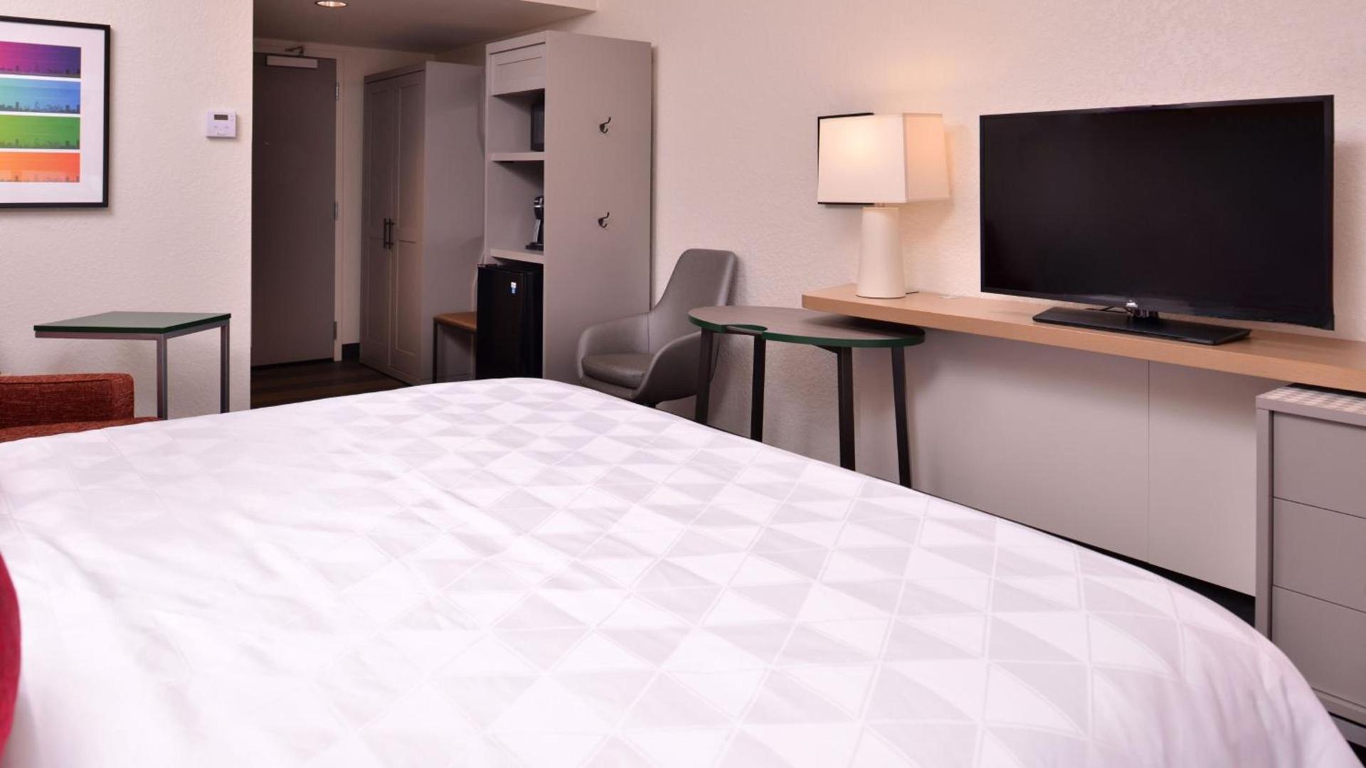 Holiday Inn & Suites Orlando - I-Drive - Theme Parks by IHG photo 41