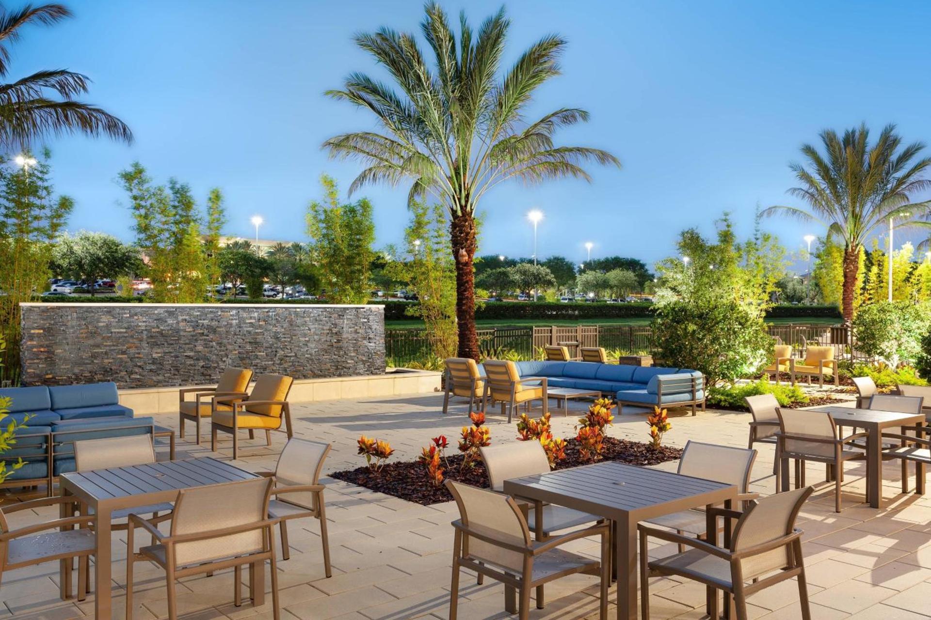SpringHill Suites by Marriott Orlando at Millenia photo 6
