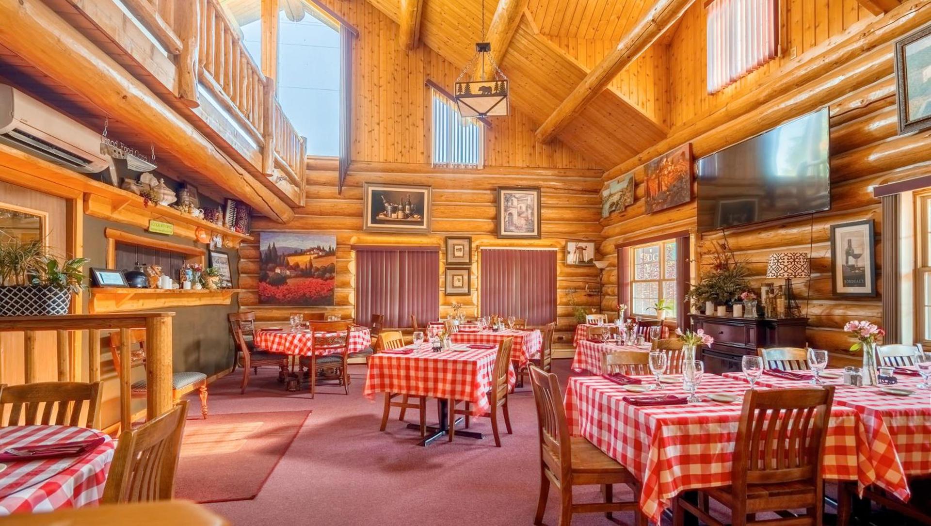 Dodge Peak Lodge photo 5