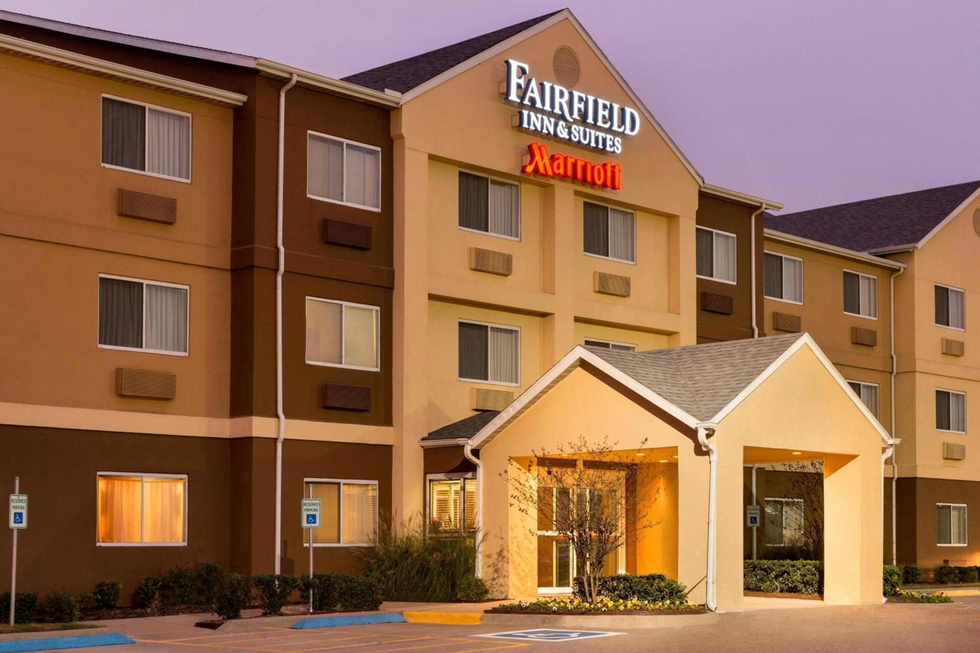 Fairfield Inn & Suites Waco South photo 2