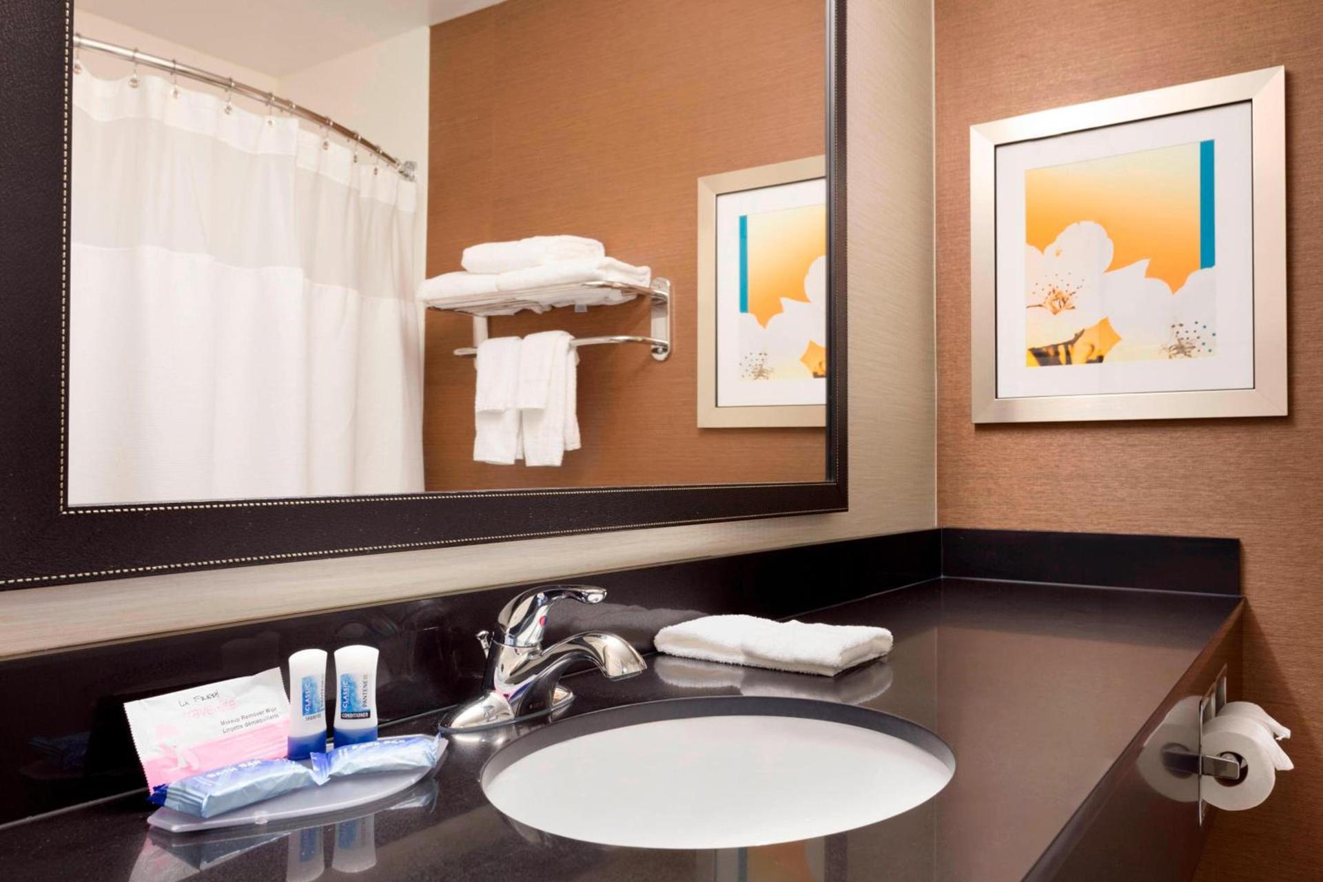 Fairfield Inn & Suites Waco South photo 8