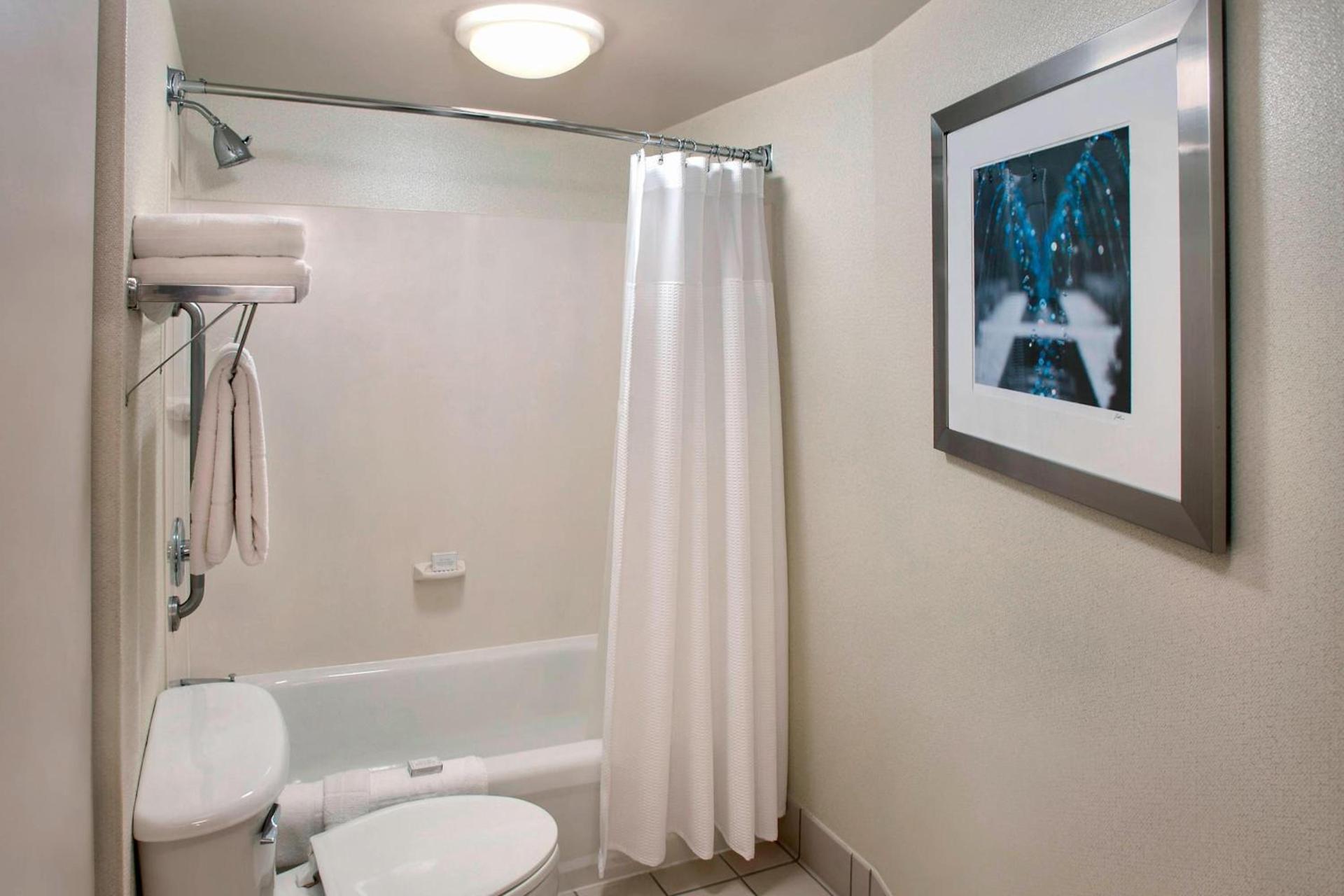 Willow Grove Inn by IHG photo 9