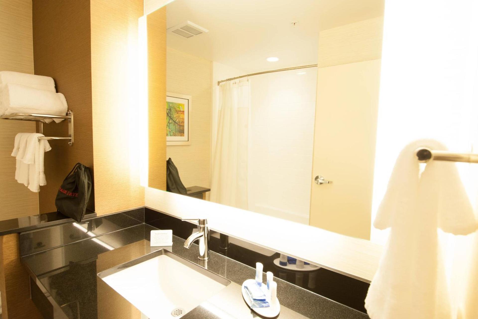 Fairfield Inn & Suites by Marriott Enterprise photo 8