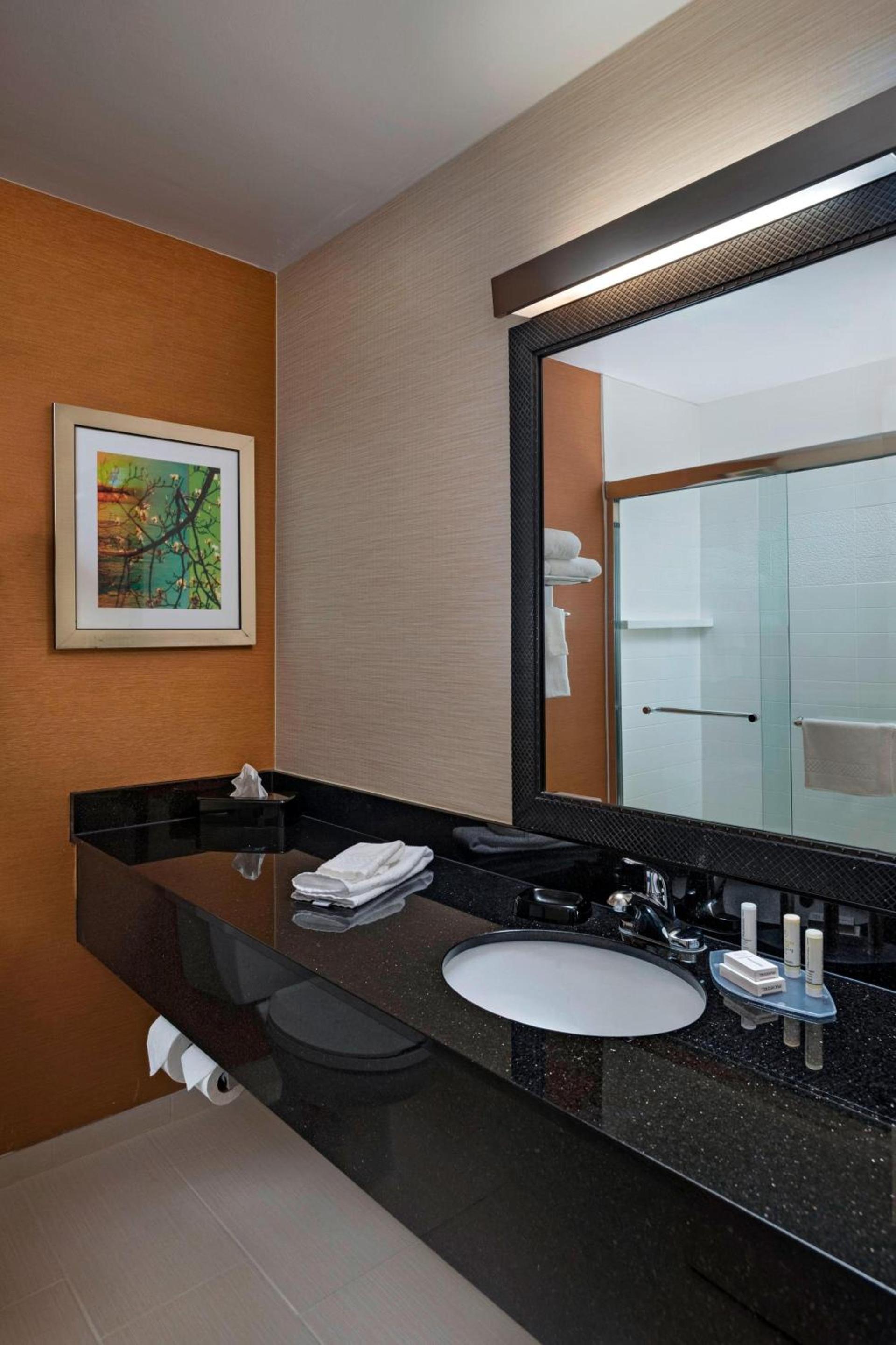 Fairfield Inn Joplin photo 11
