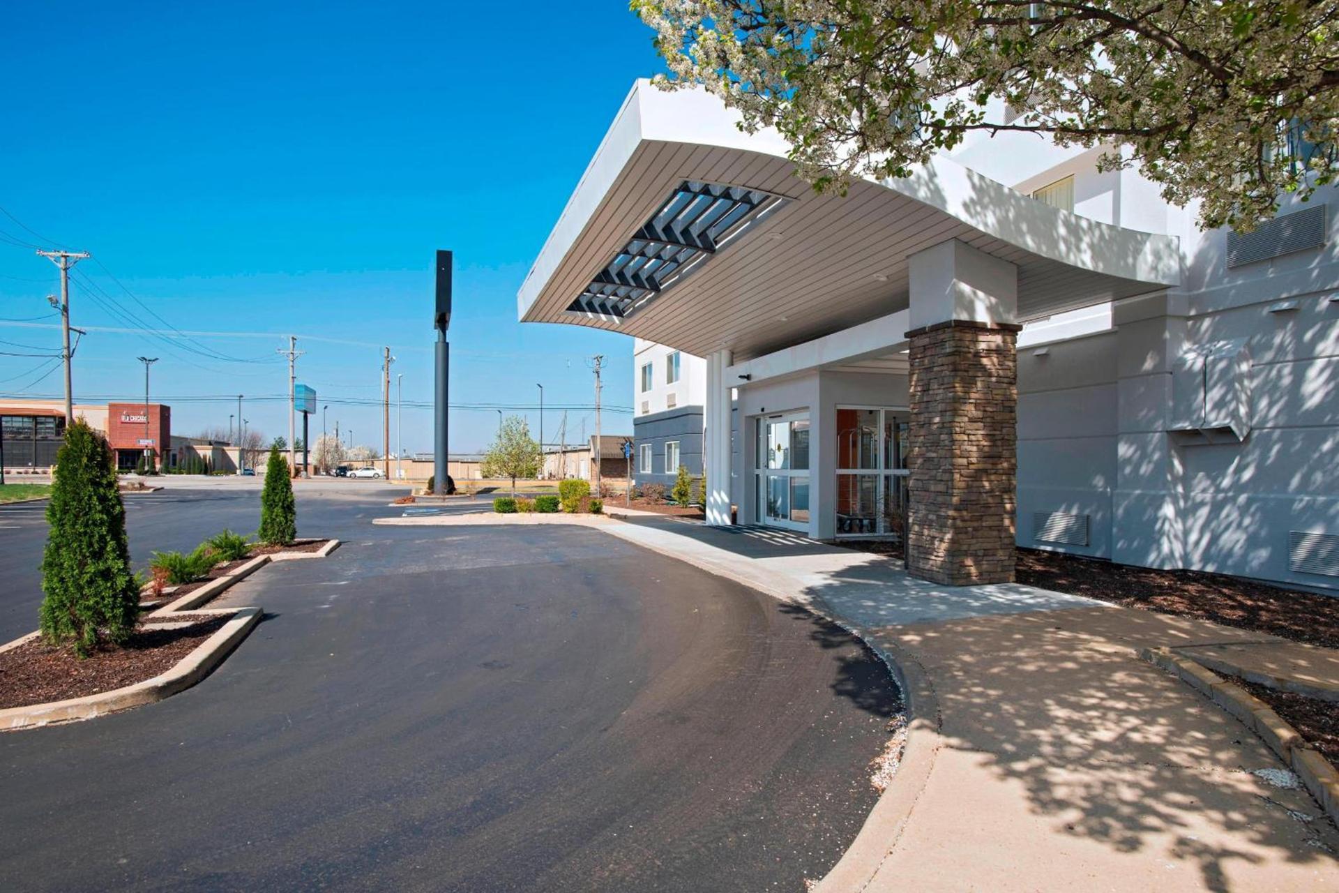 Fairfield Inn Joplin photo 2