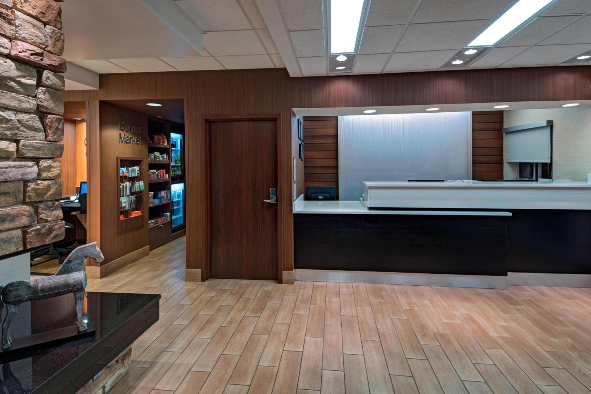 Fairfield Inn Joplin photo 3