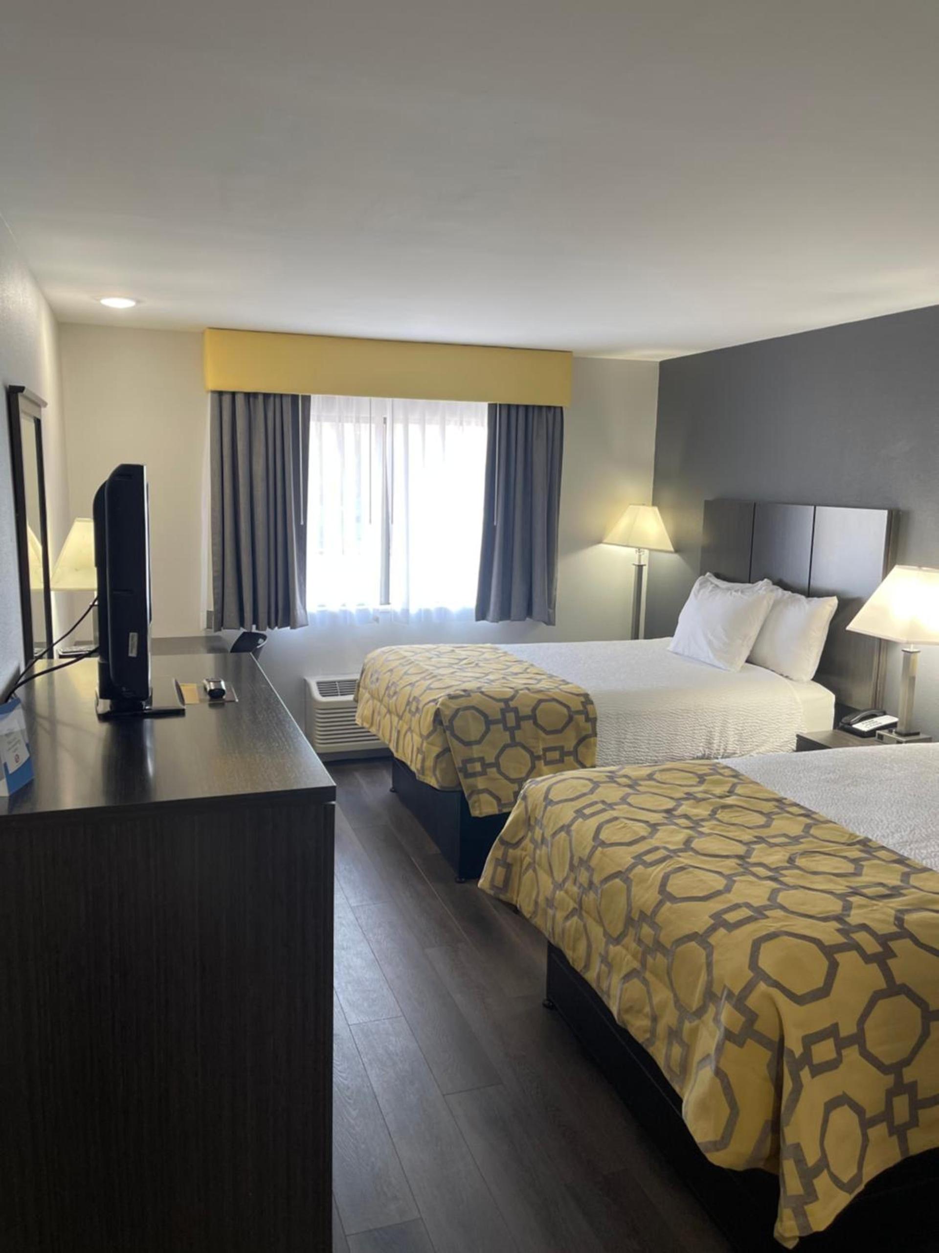 Baymont by Wyndham Branford/New Haven photo 20