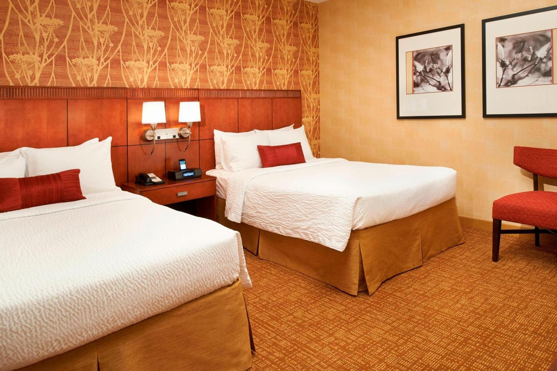 Courtyard by Marriott Chicago Naperville photo 7