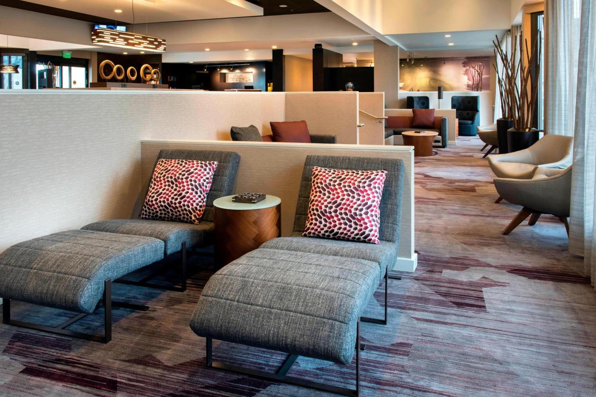 Courtyard by Marriott Chicago Naperville photo 12