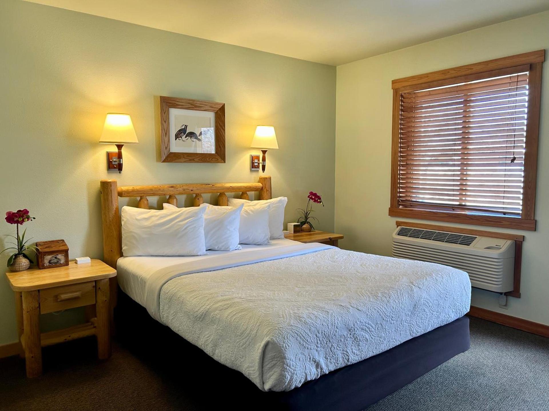 Mt Gardner Inn photo 2