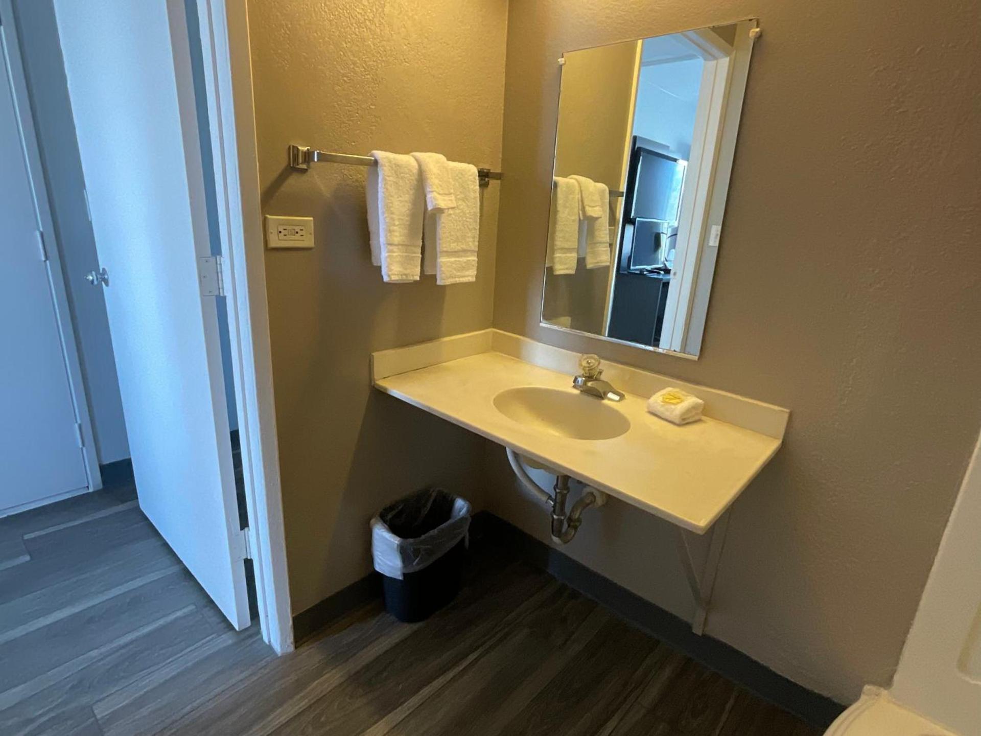 Motel 6-Ely, NV photo 21
