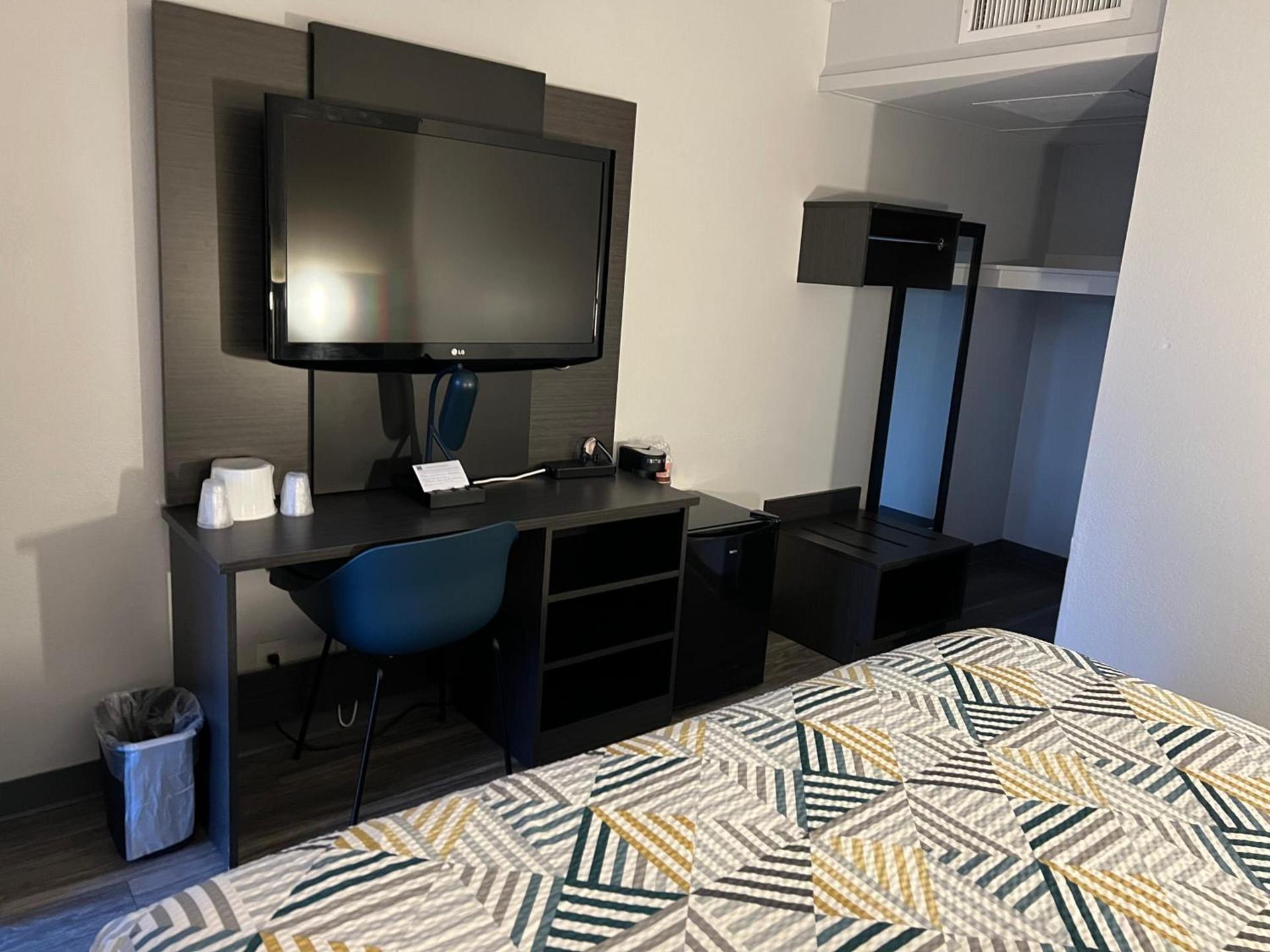 Motel 6-Ely, NV photo 2