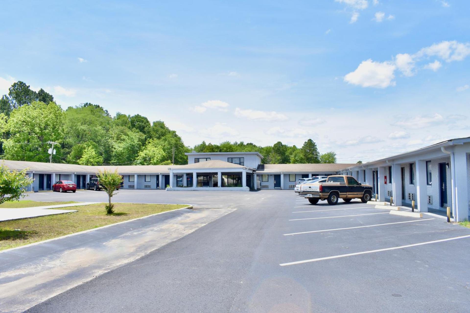 Rodeway Inn Swainsboro photo 17