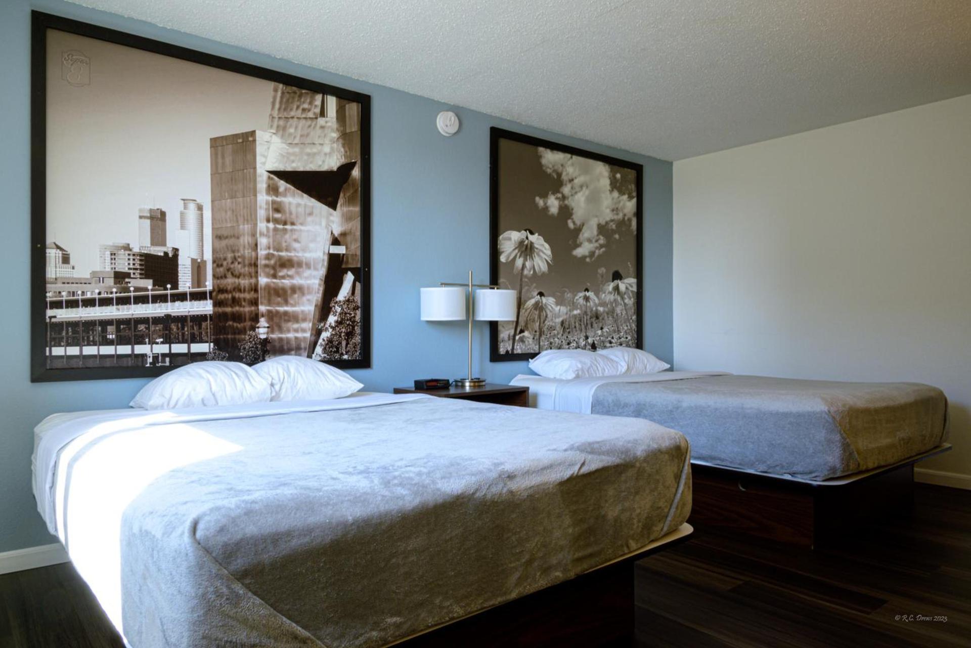 Hotel 8 photo 17