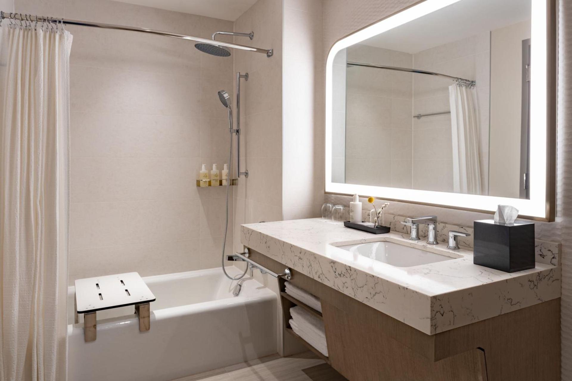 JW Marriott Clearwater Beach Resort & Spa photo 27