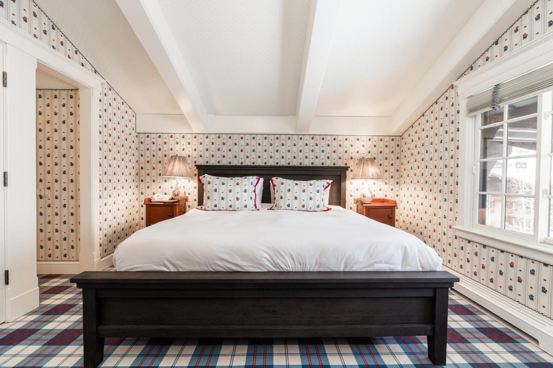 Lodge at Vail Condominiums photo 56