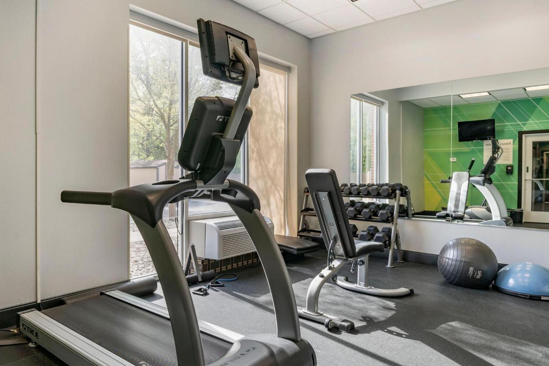Holiday Inn Louisville Airport South by IHG photo 9