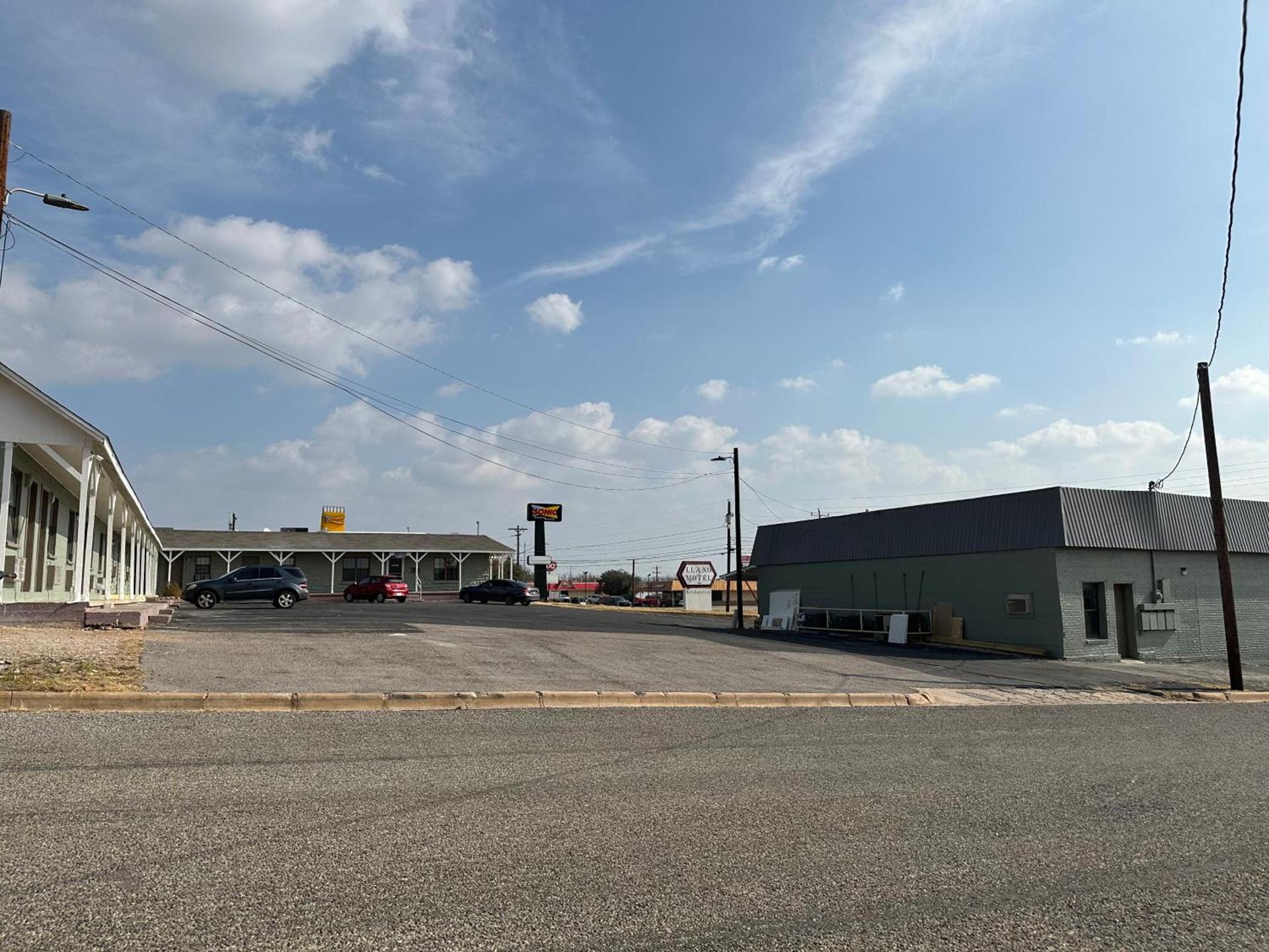 Llano Motel photo 10