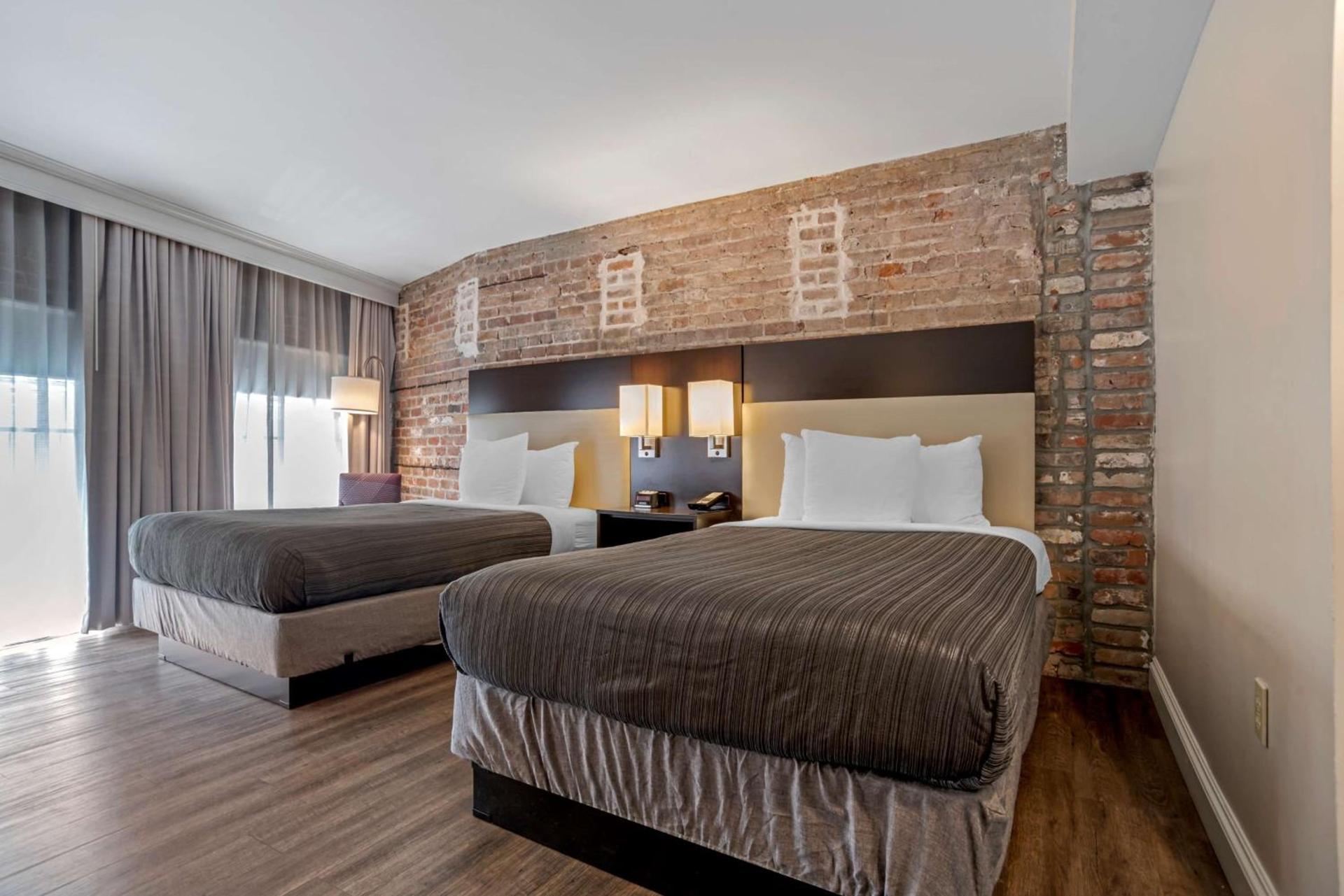 Best Western Plus St. Christopher Hotel photo 4