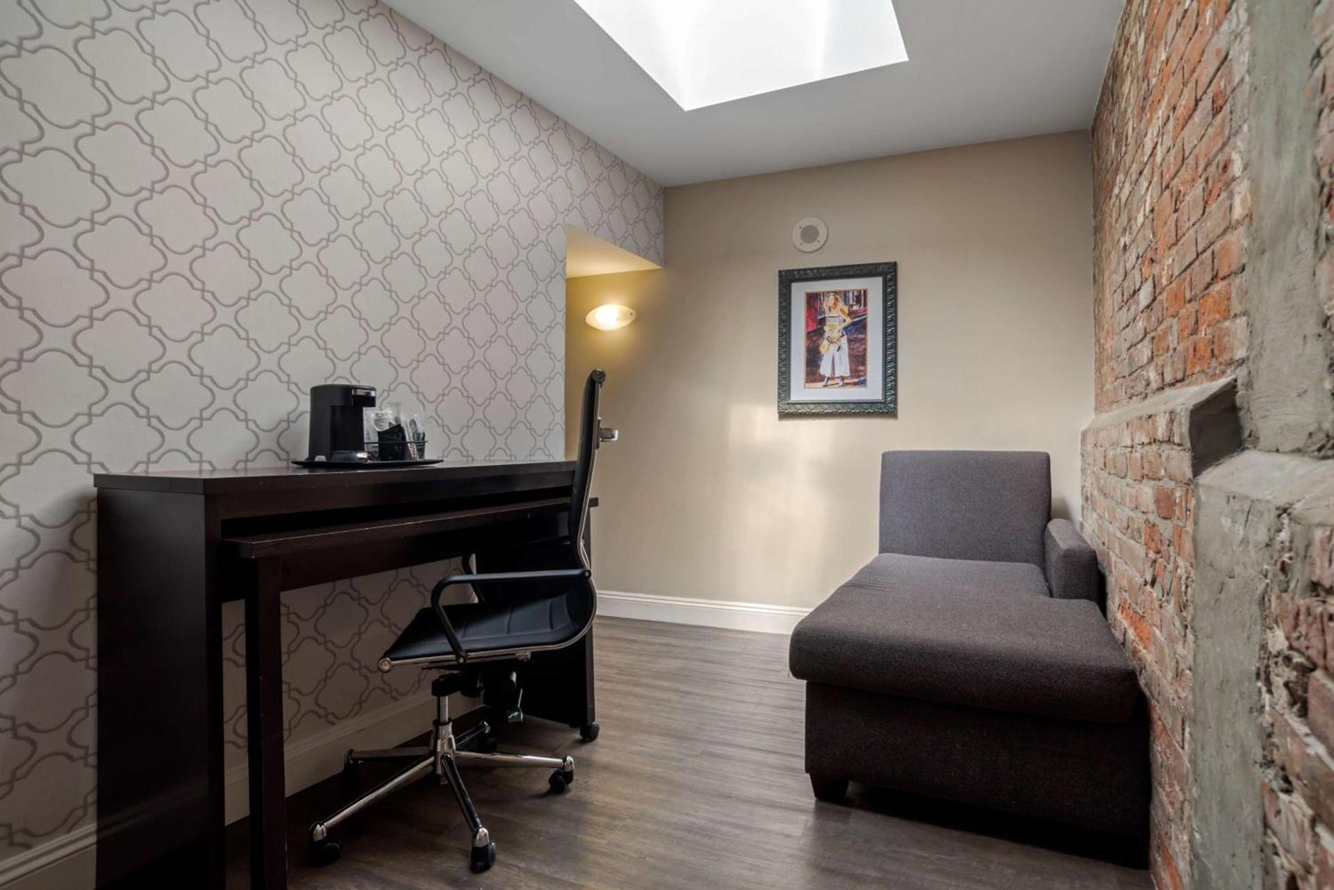 Best Western Plus St. Christopher Hotel photo 32