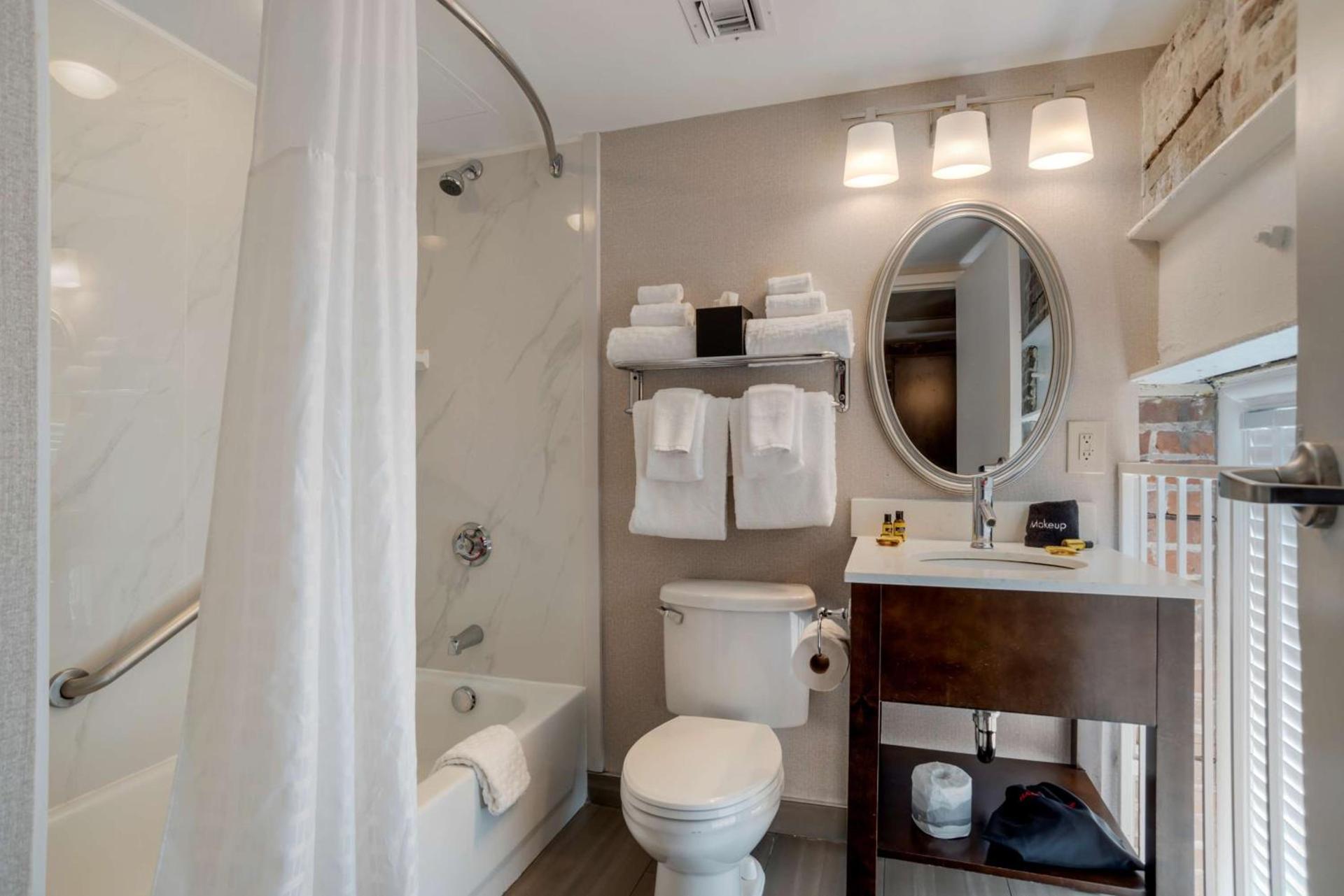 Best Western Plus St. Christopher Hotel photo 35