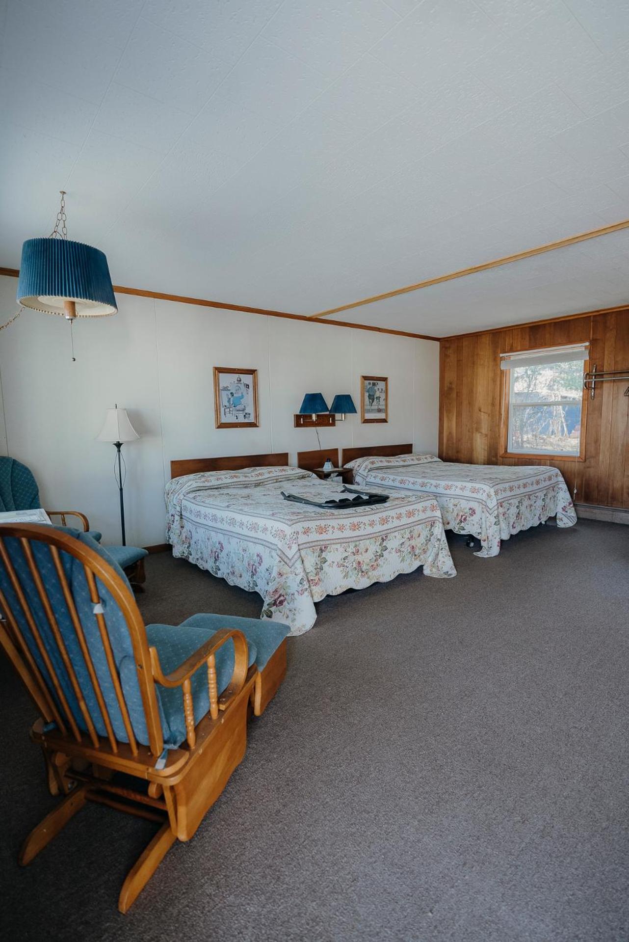 Bingham Motor Inn photo 76