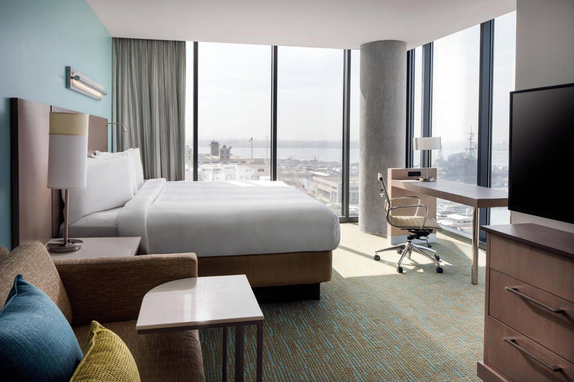 SpringHill Suites by Marriott San Diego Downtown/Bayfront photo 11