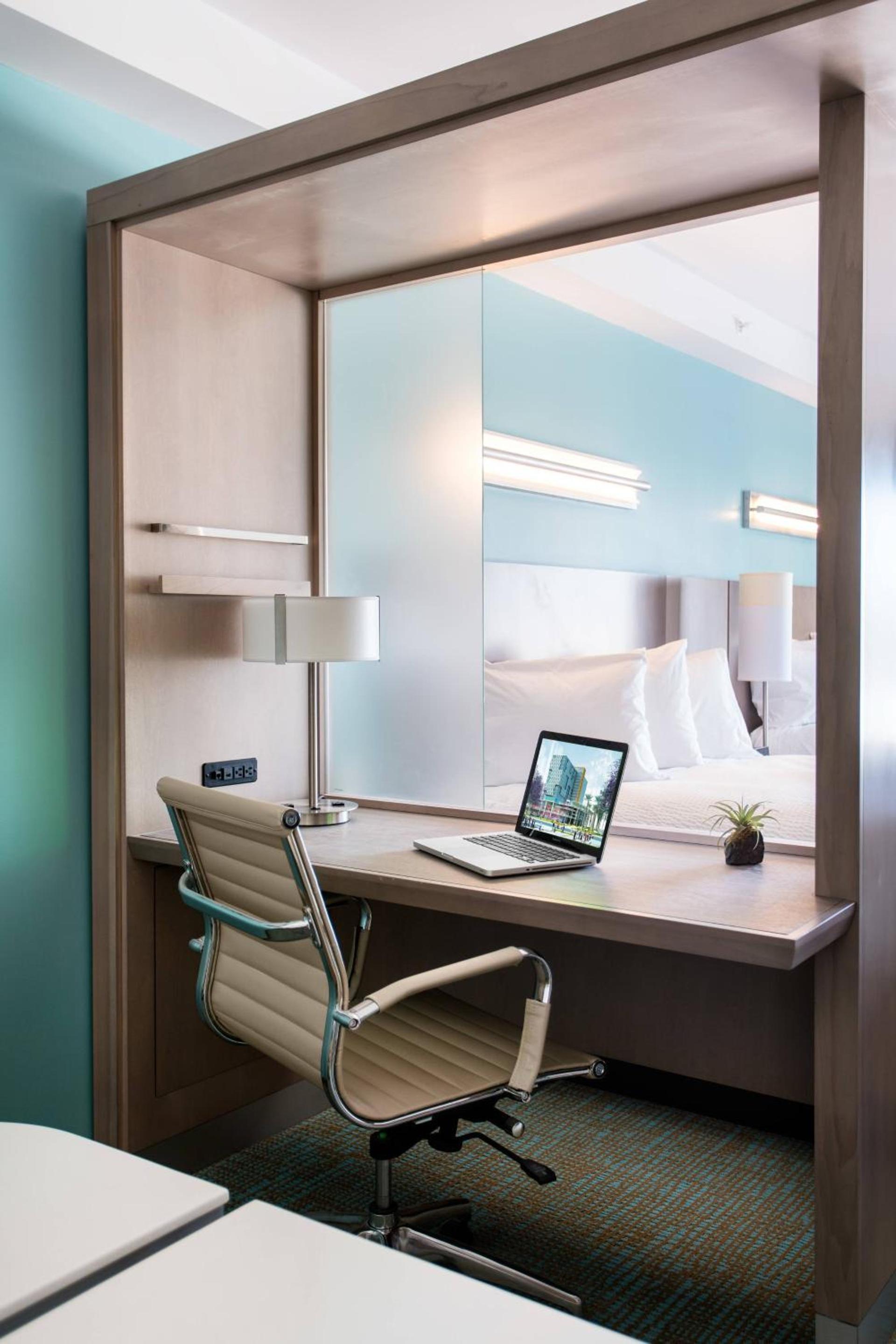 SpringHill Suites by Marriott San Diego Downtown/Bayfront photo 20