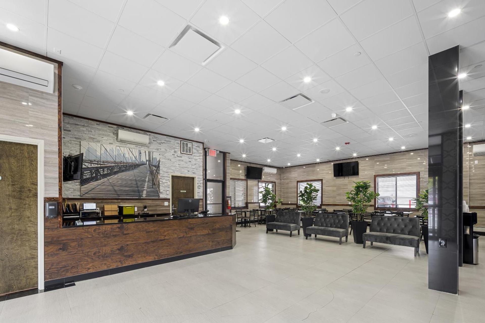 Highbridge Hotel photo 22