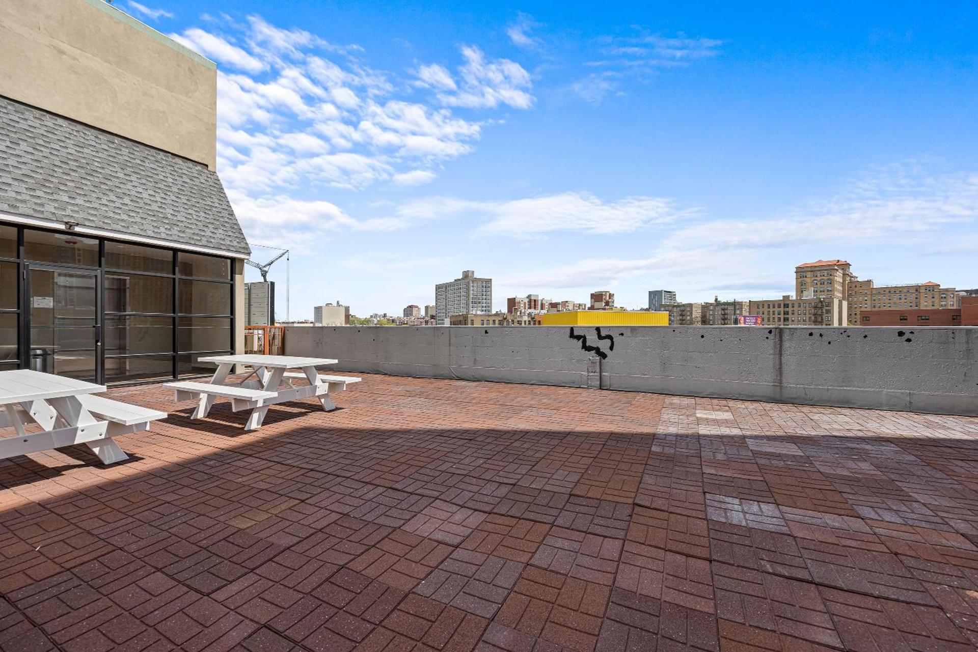 Highbridge Hotel photo 44