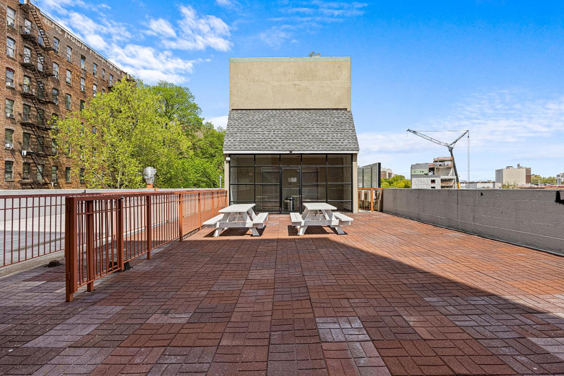 Highbridge Hotel photo 47