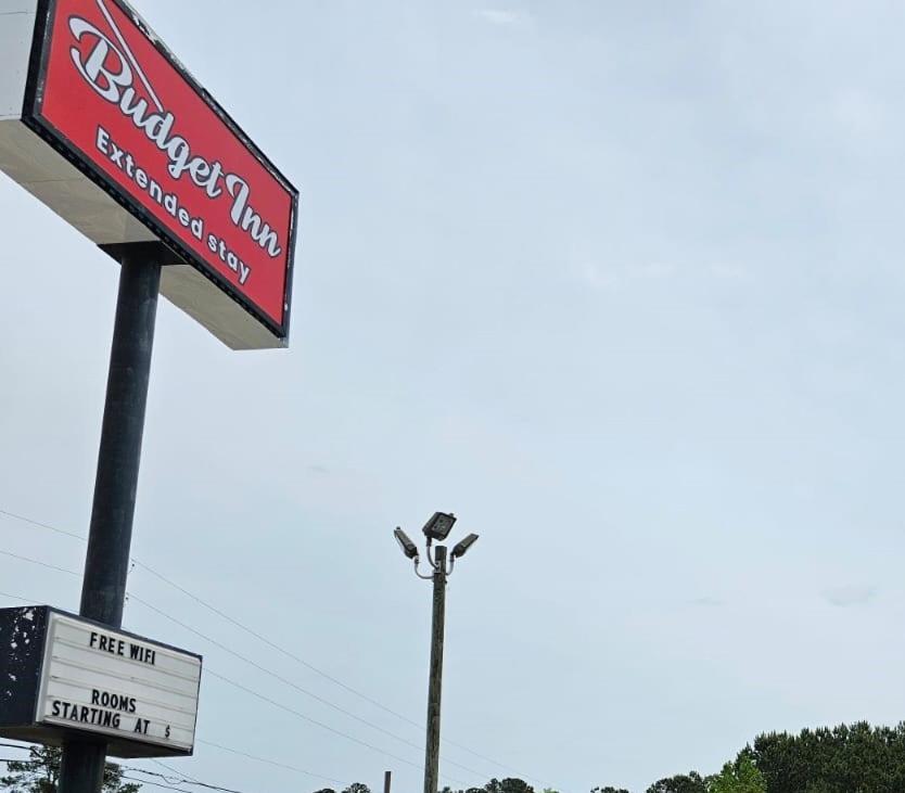 Budget Inn, Hwy 41 photo 5