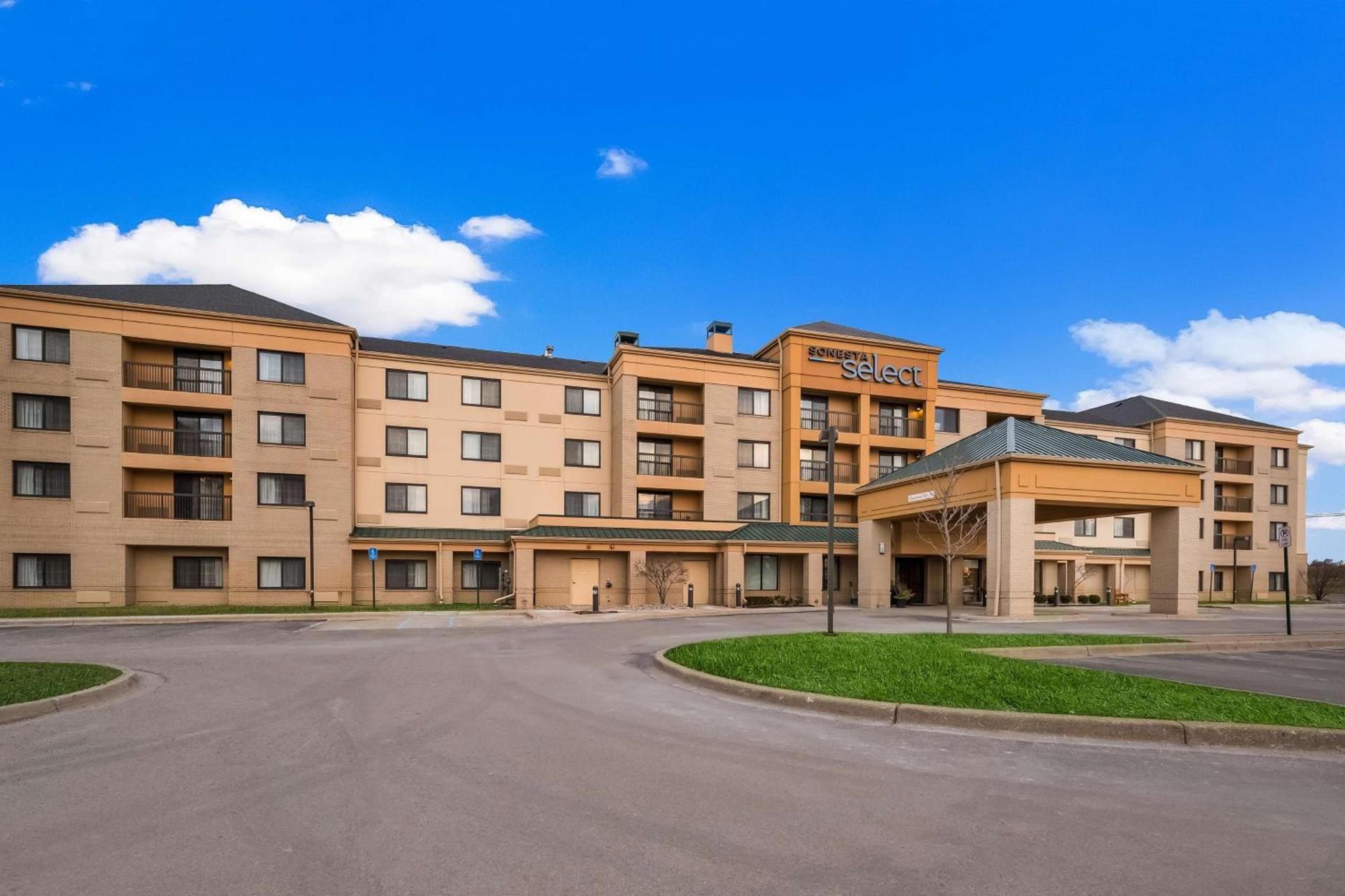 Sonesta Select Detroit Novi photo 5