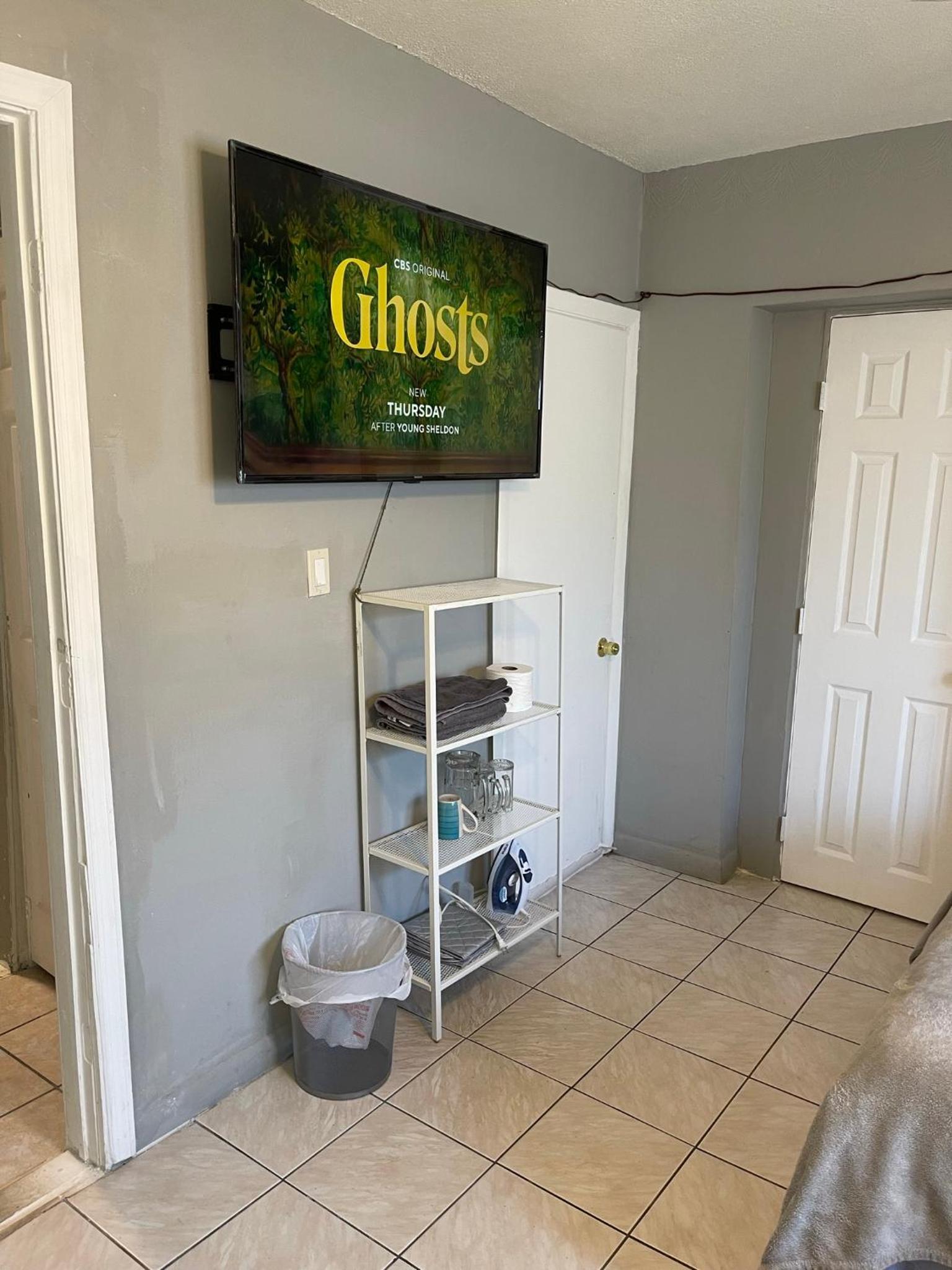 Best Value inside City Miami, Near Airport, Beach, Center & Metro photo 22