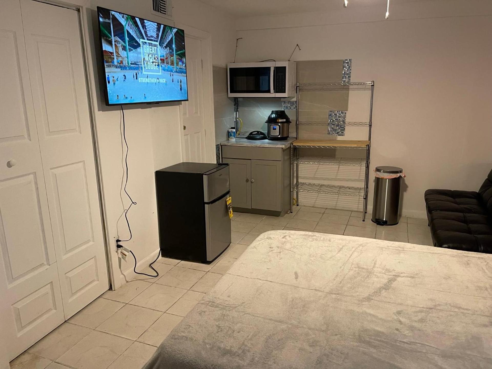 Best Value inside City Miami, Near Airport, Beach, Center & Metro photo 6