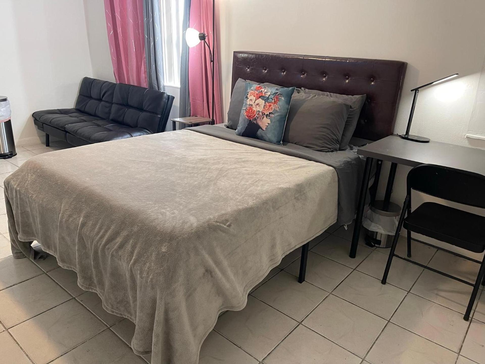 Best Value inside City Miami, Near Airport, Beach, Center & Metro photo 35